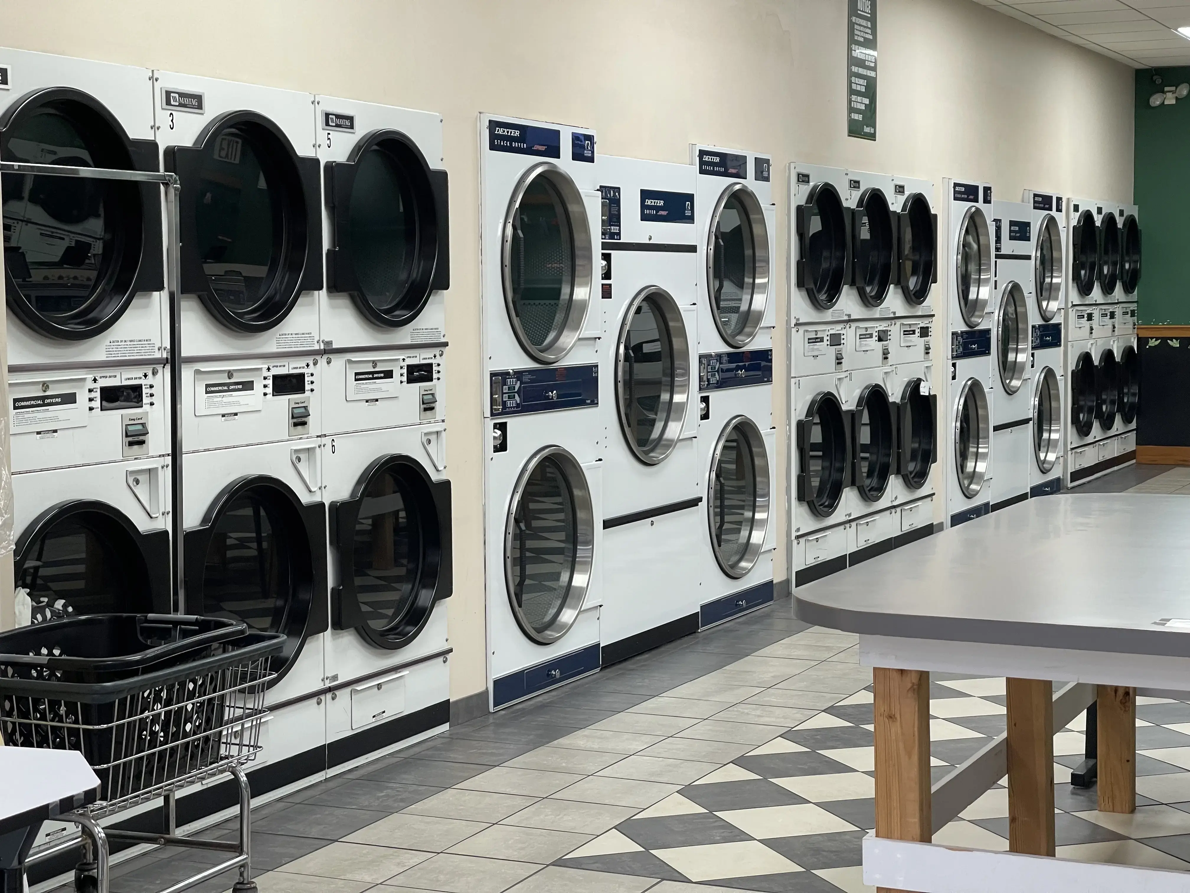 Lemon Laundry & Dry Cleaning thumbnail 5