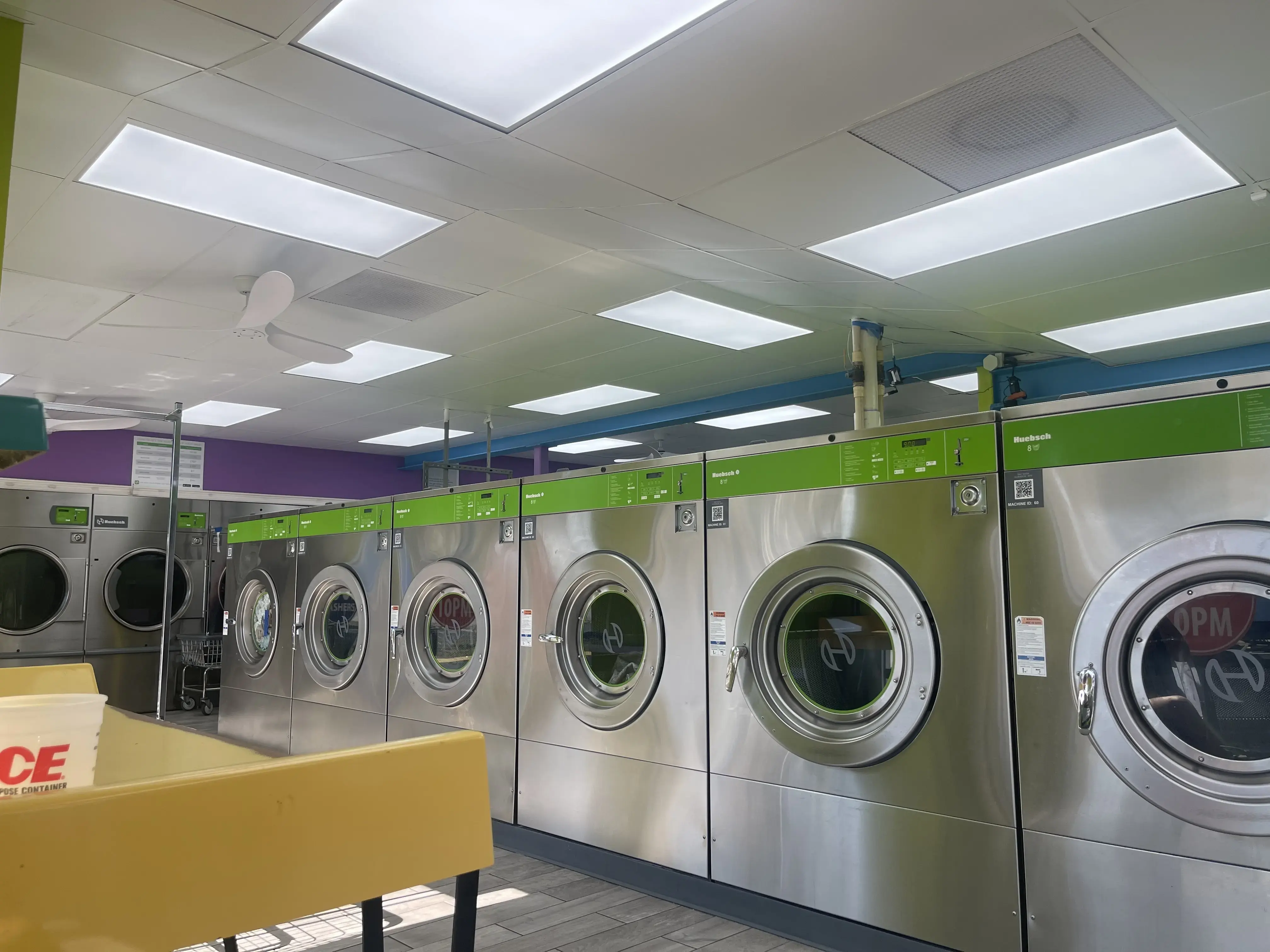 Lemon Squeezy Laundry Service - Image 8