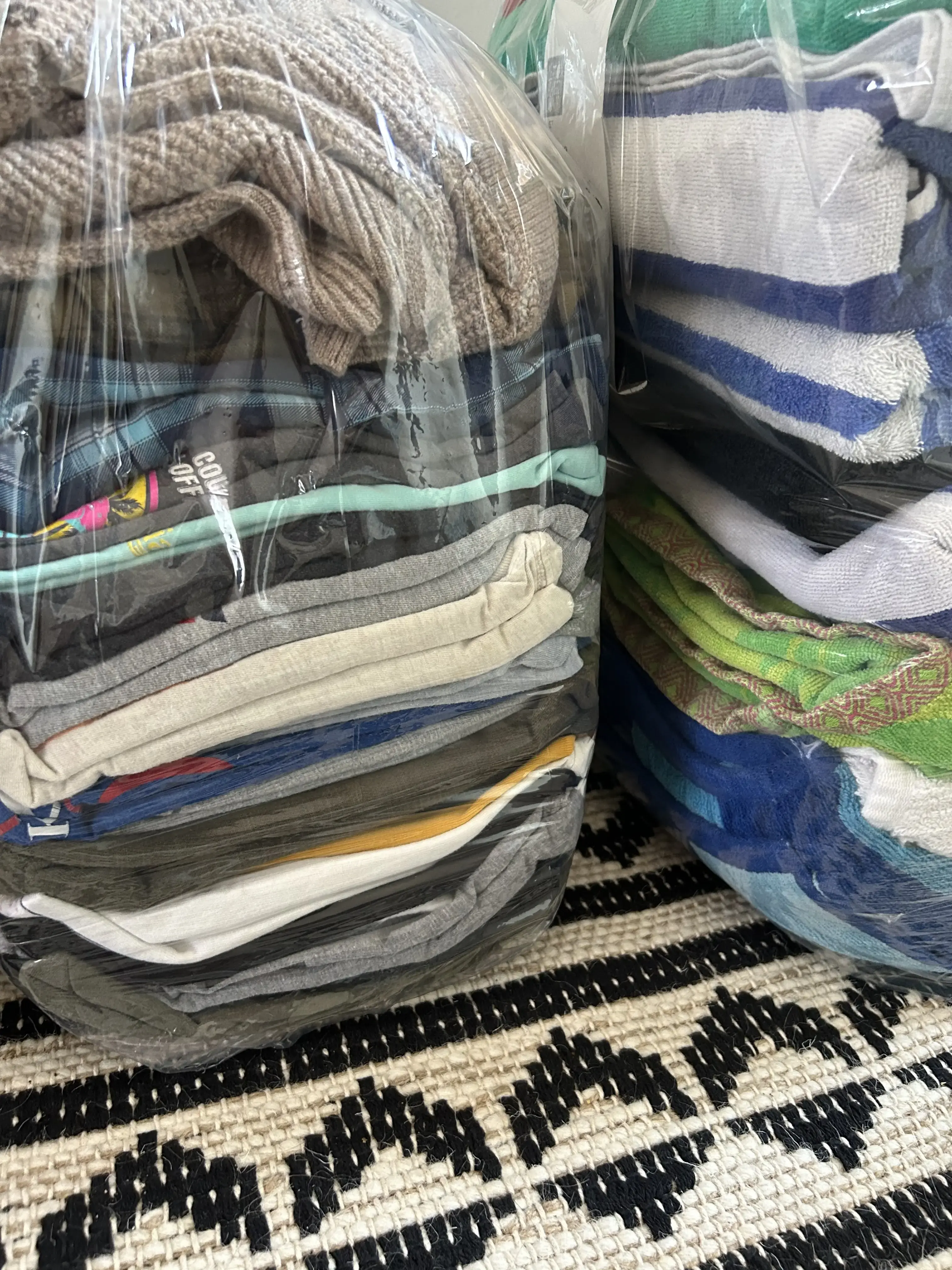Lemon Squeezy Laundry Service - Image 7