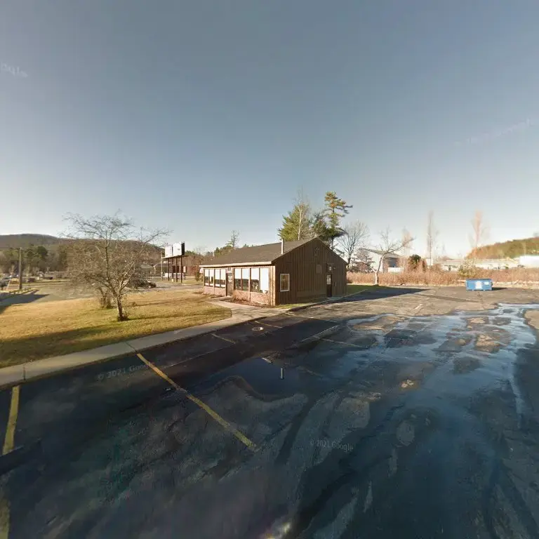 Lenox 24 Hour Wash and Dry Laundromat thumbnail 5