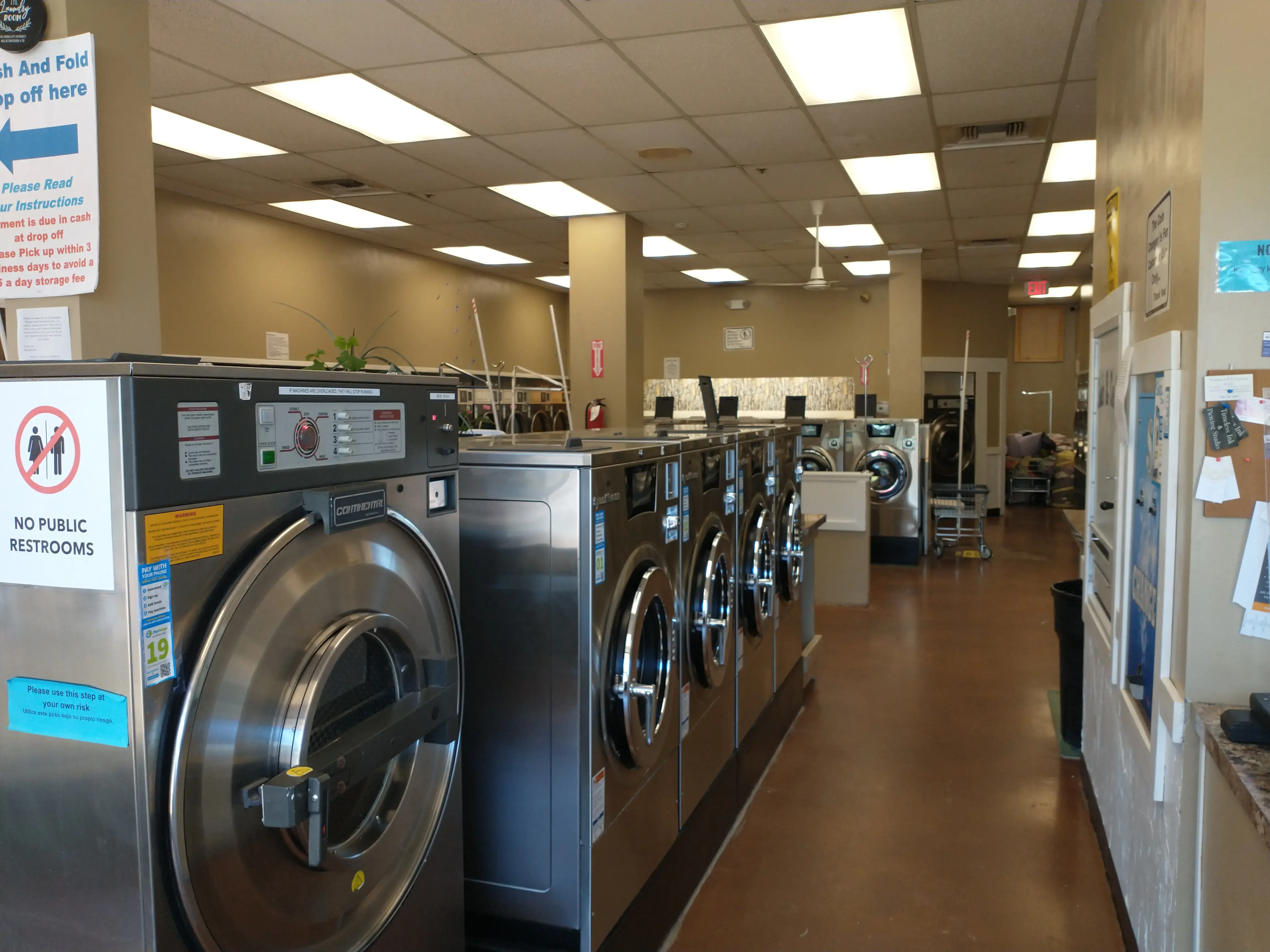 LEOMINSTER WASH AND FOLD LAUNDRY location