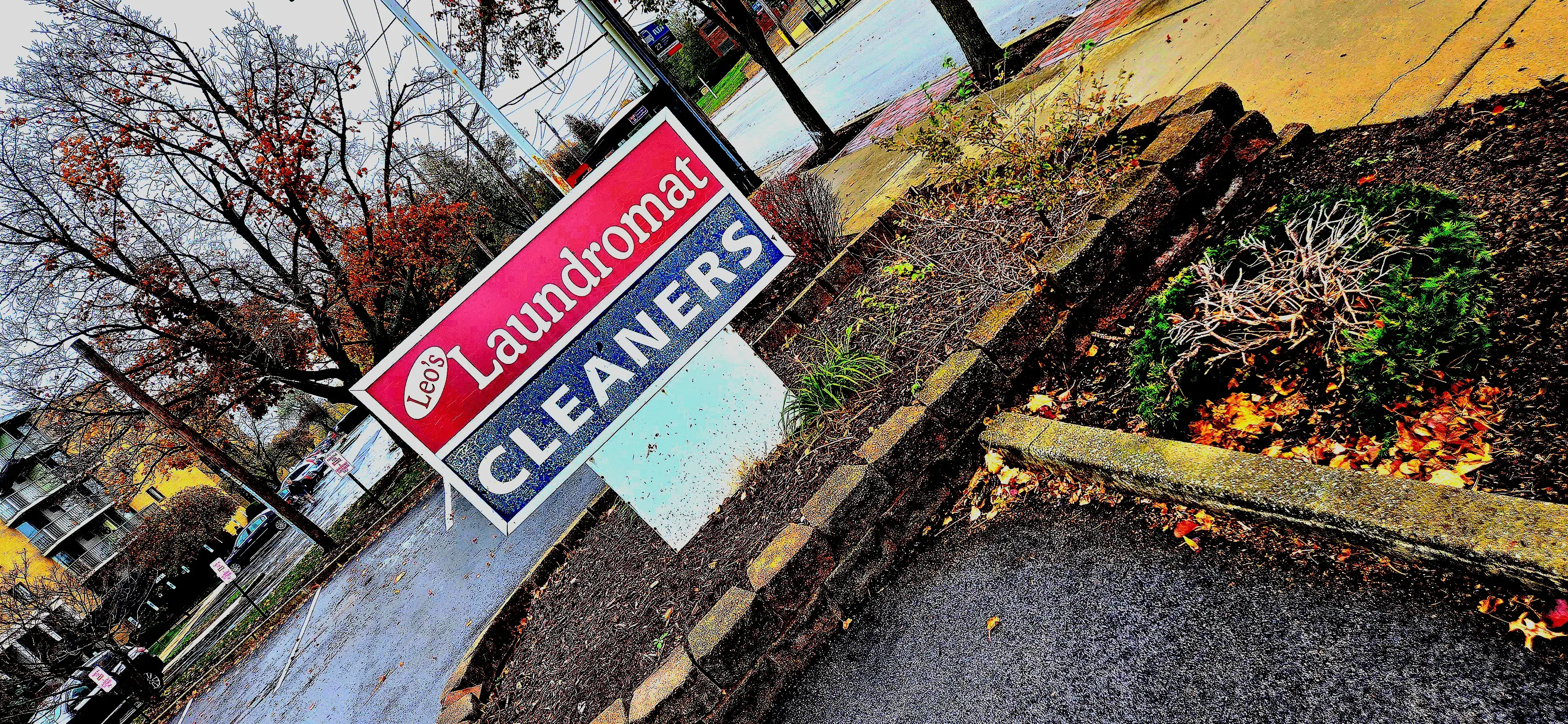 Leo's Laundromat thumbnail 19