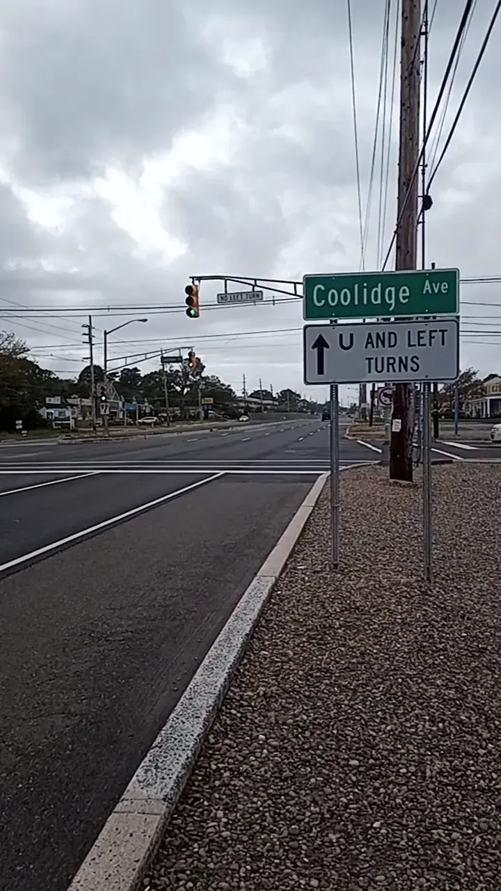 Leo's Laundry - Image 6