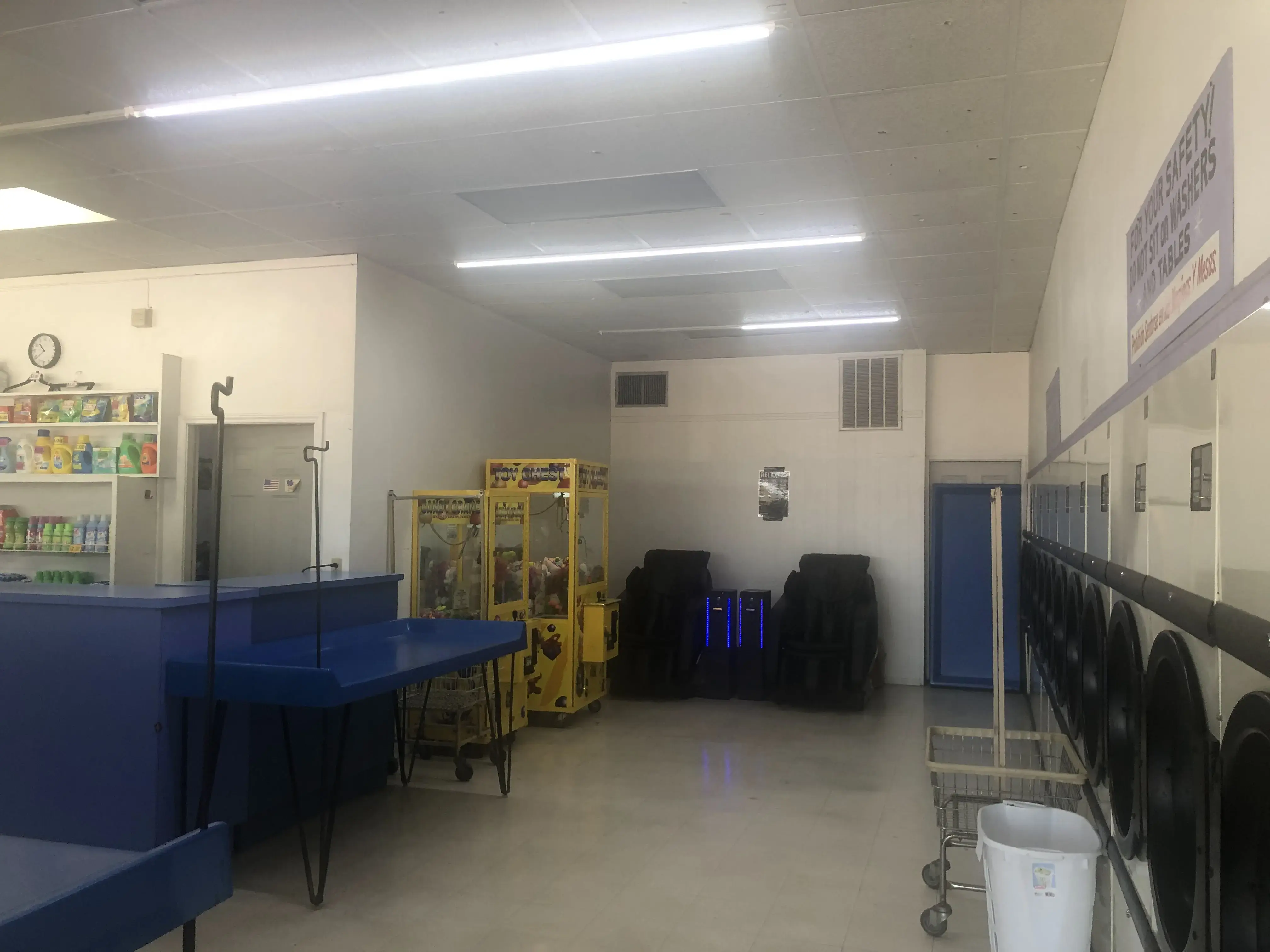 Le's Washateria Services Inc thumbnail 14