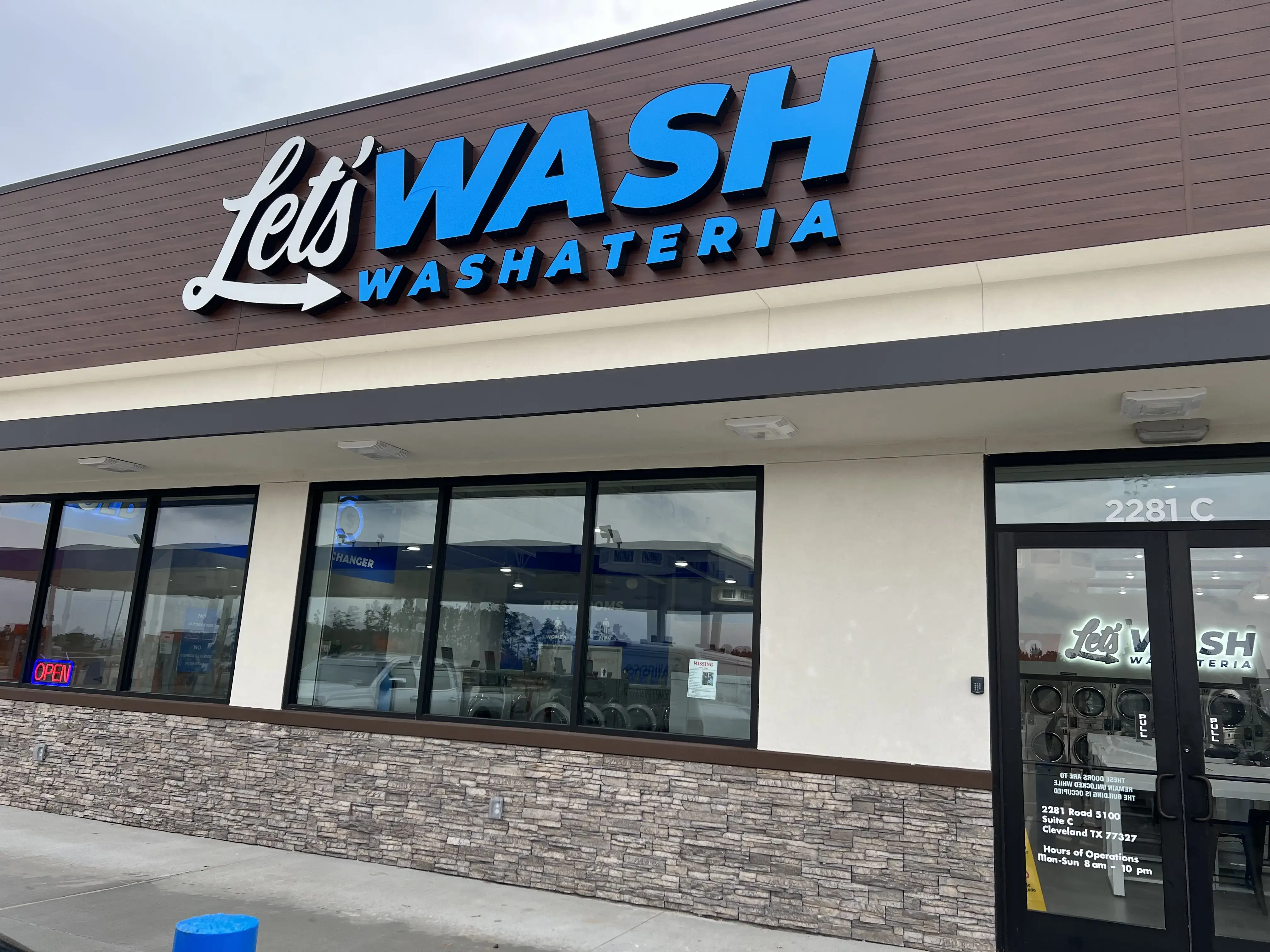 Let’s Wash Washateria location