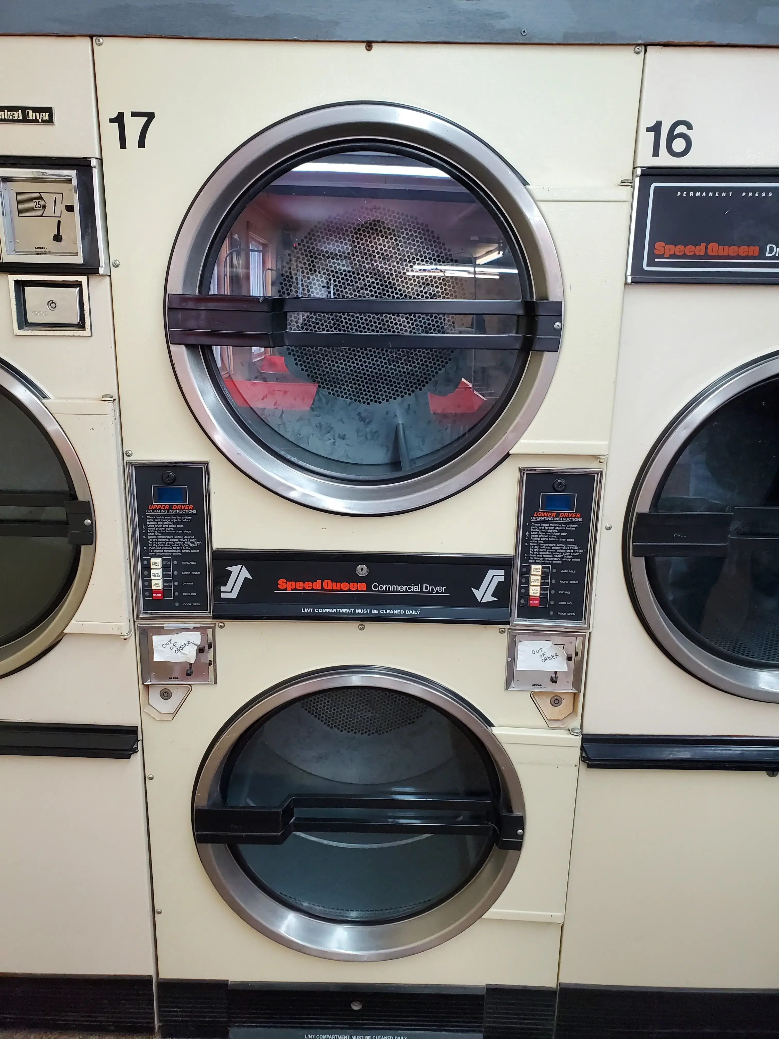 Lewiston's Hometown Laundromat thumbnail 2