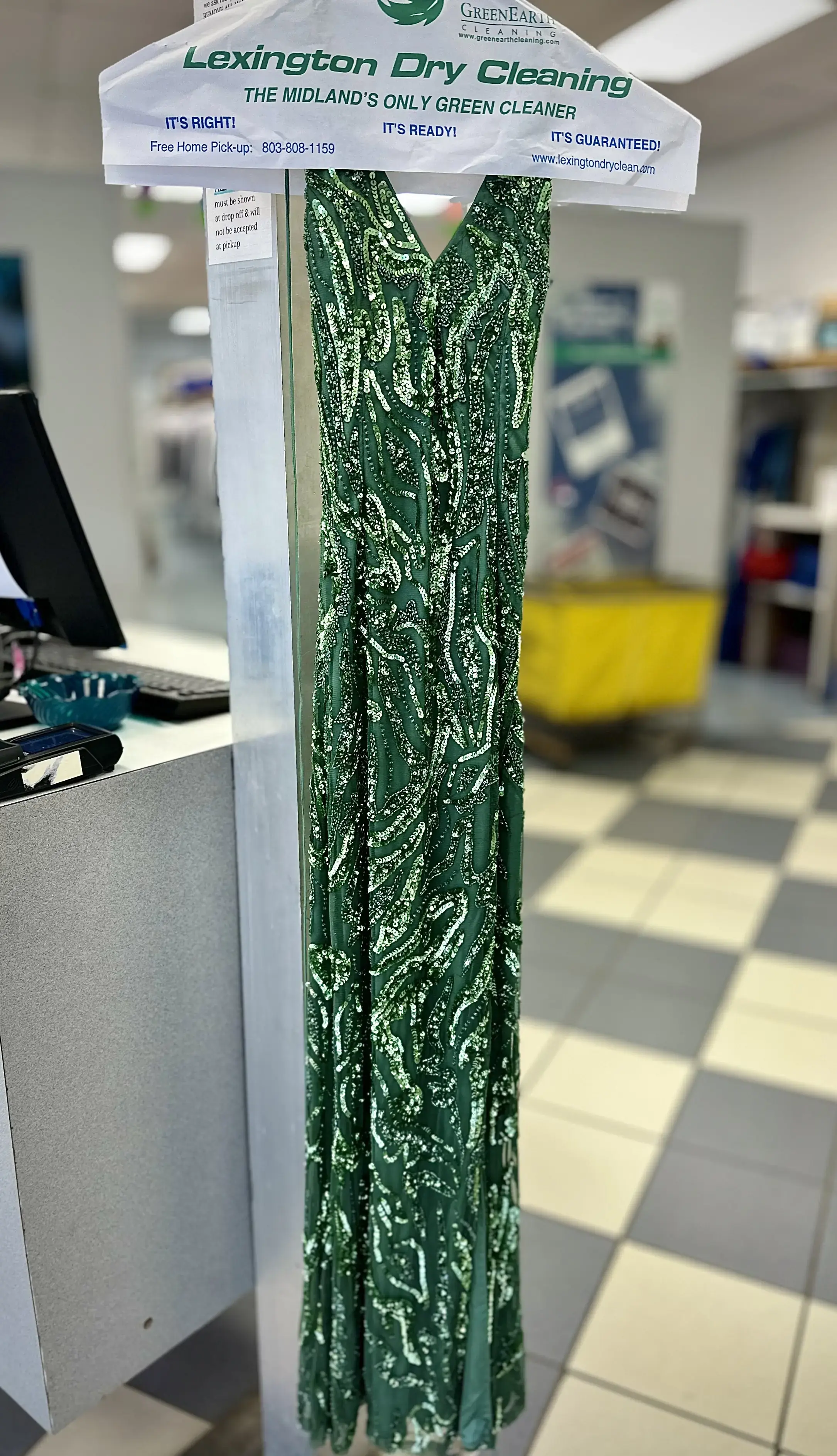 Lexington Dry Cleaning - Image 11