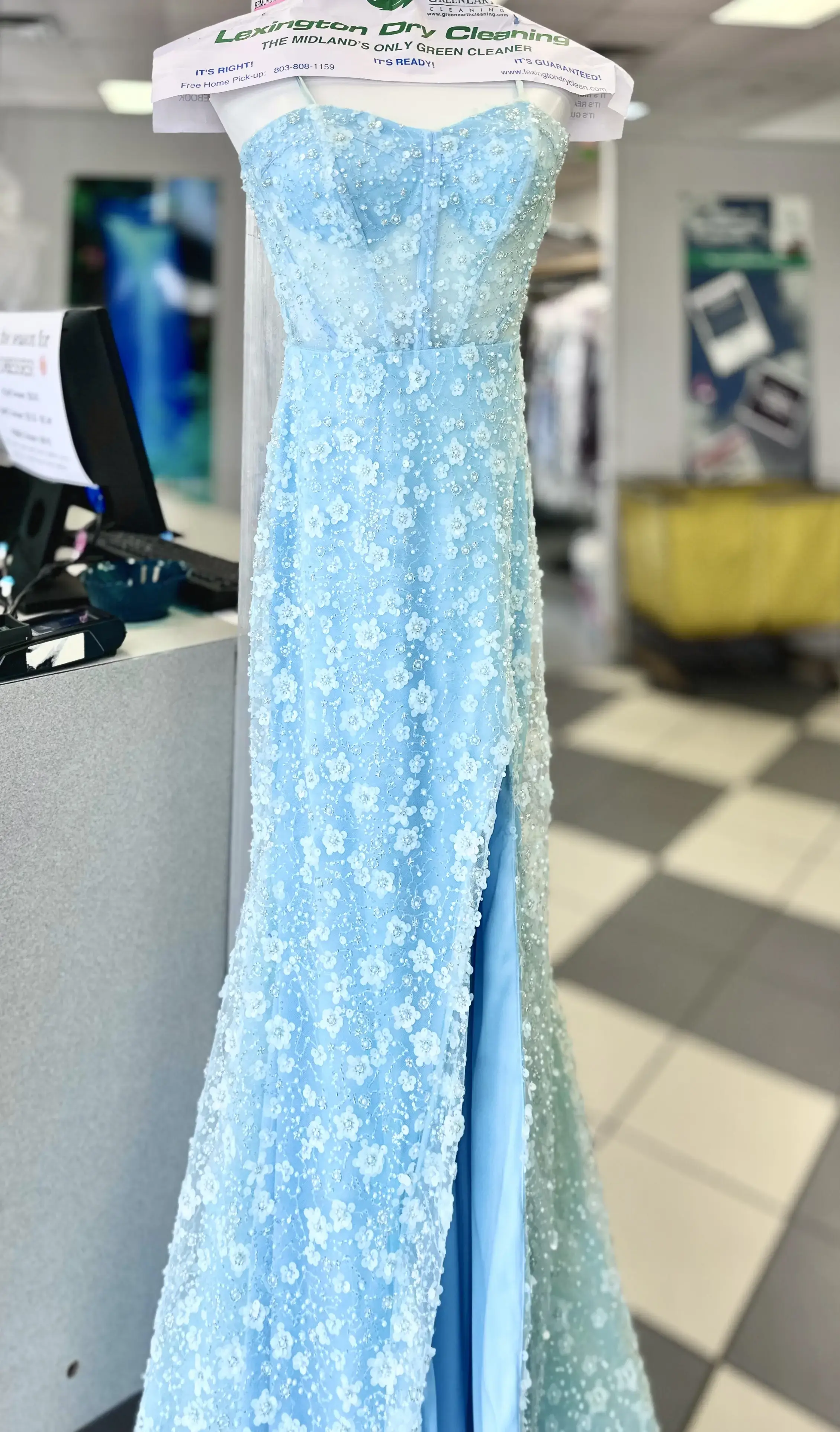 Lexington Dry Cleaning - Image 7