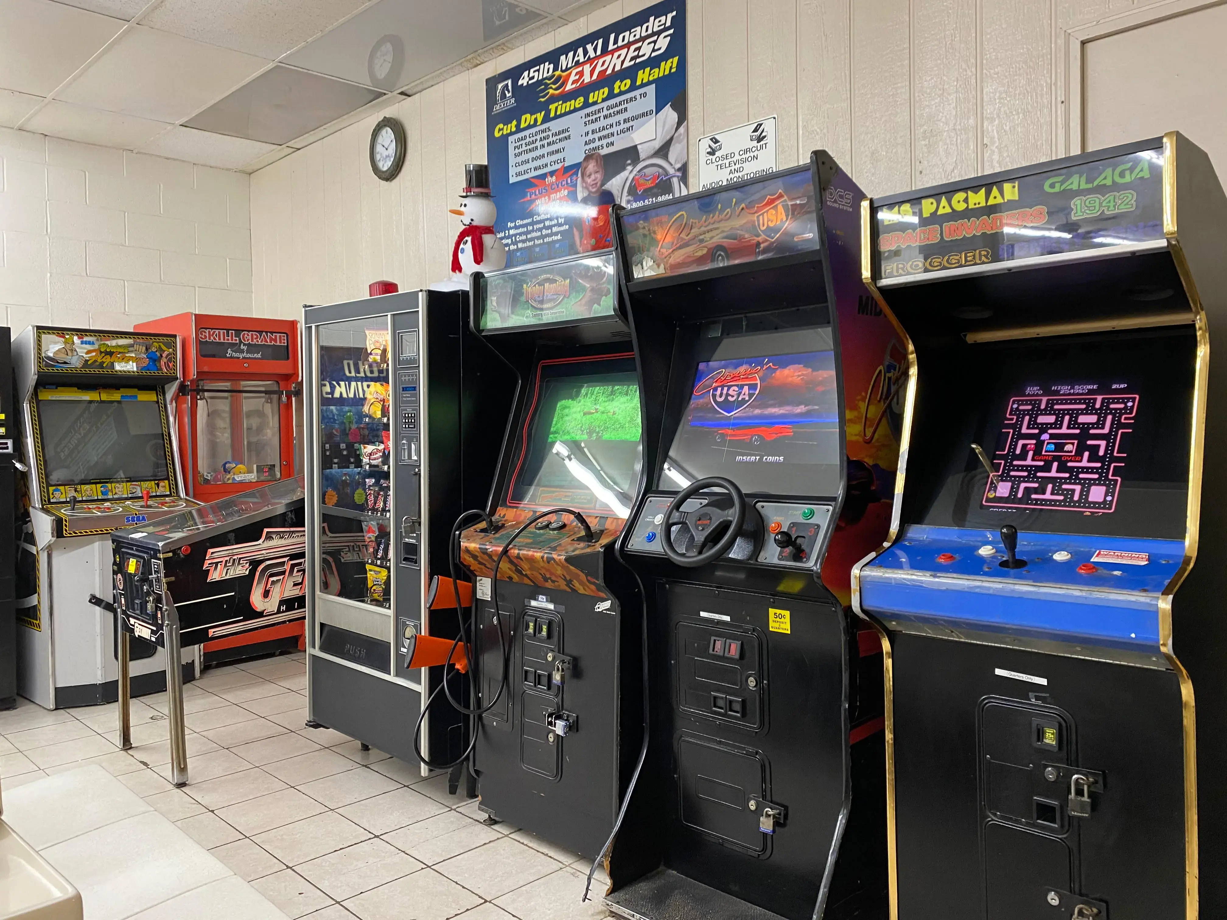 Lexington Laundromat thumbnail 13