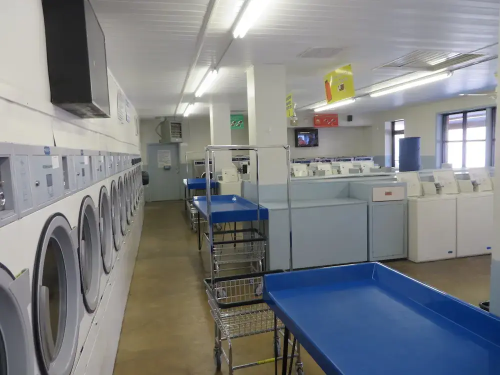 Lexington Laundry Land Laundromat - Image 18