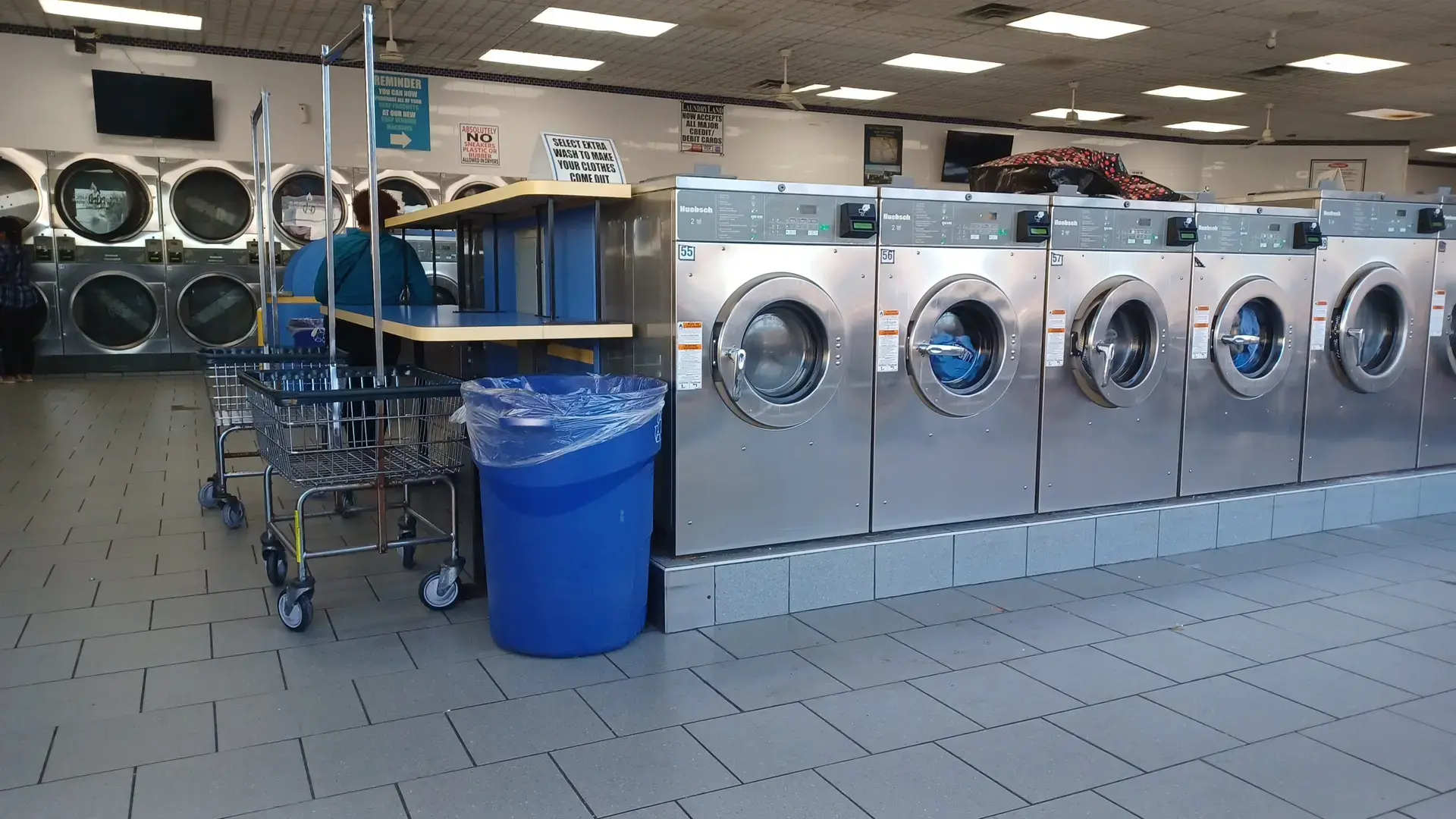 Liberty Avenue Laundry - Image 2