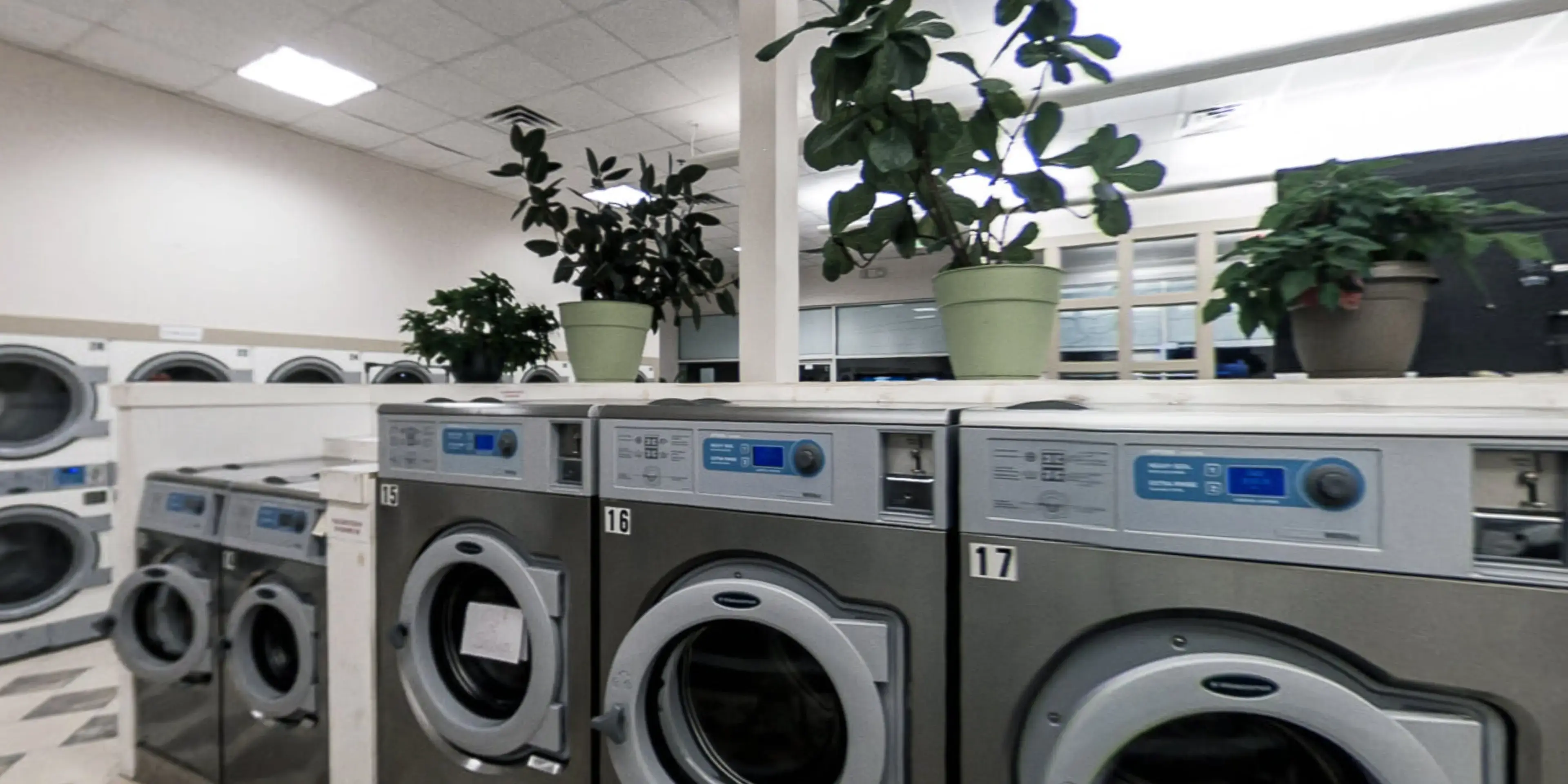Liberty Laundromat - Image 15