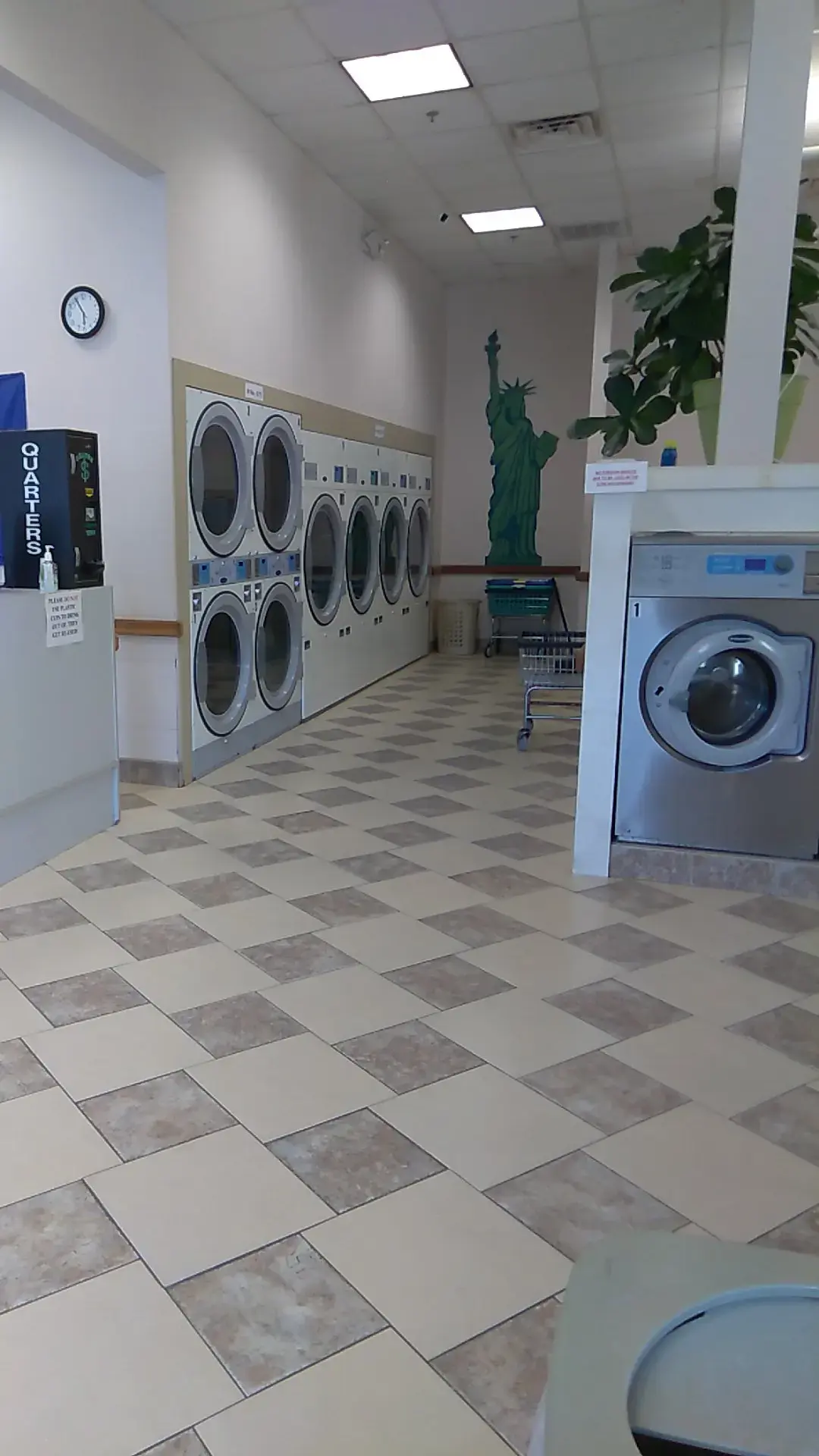 Liberty Laundromat - Image 20