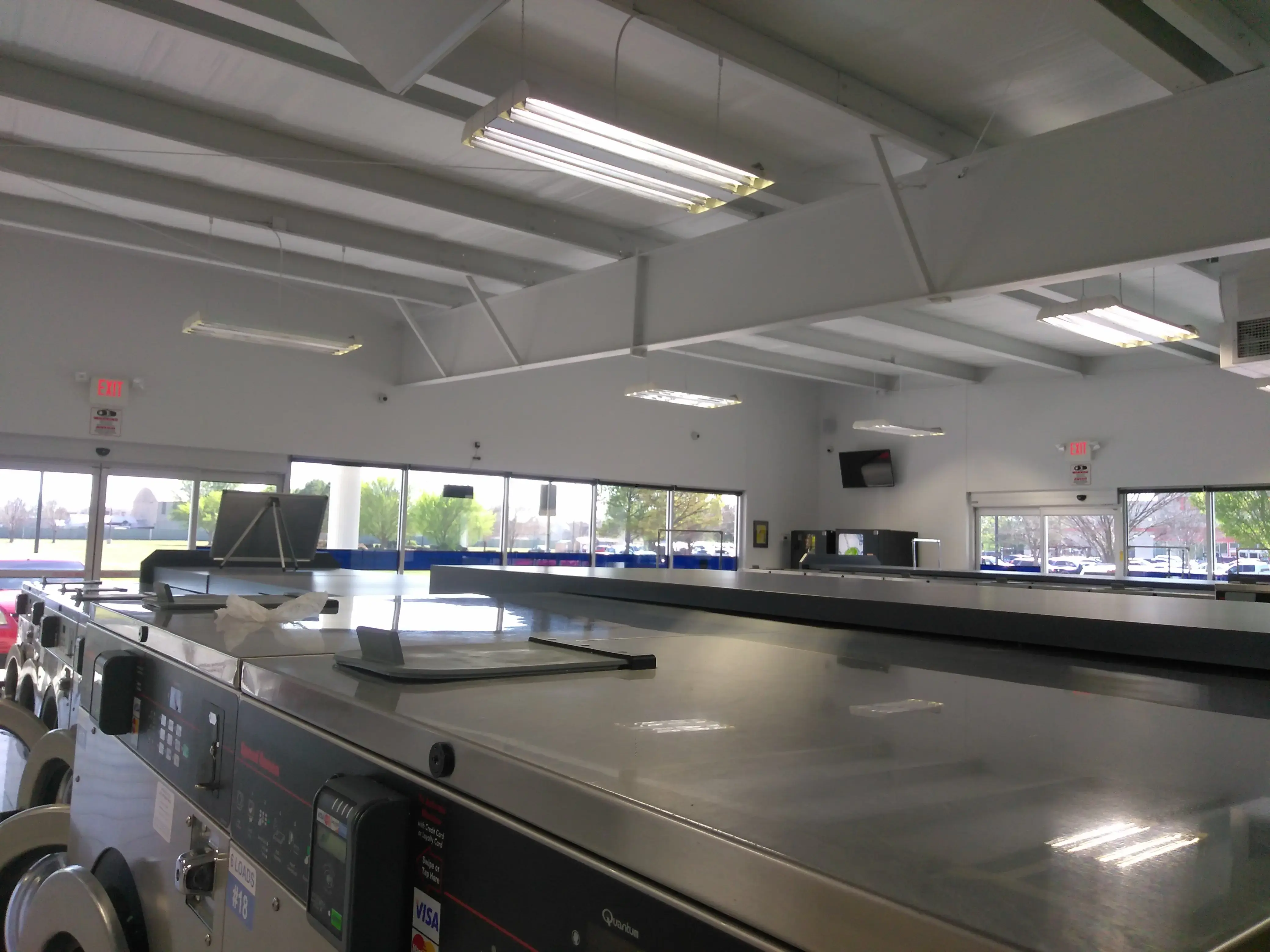 Liberty Laundry - Delaware Store thumbnail 16
