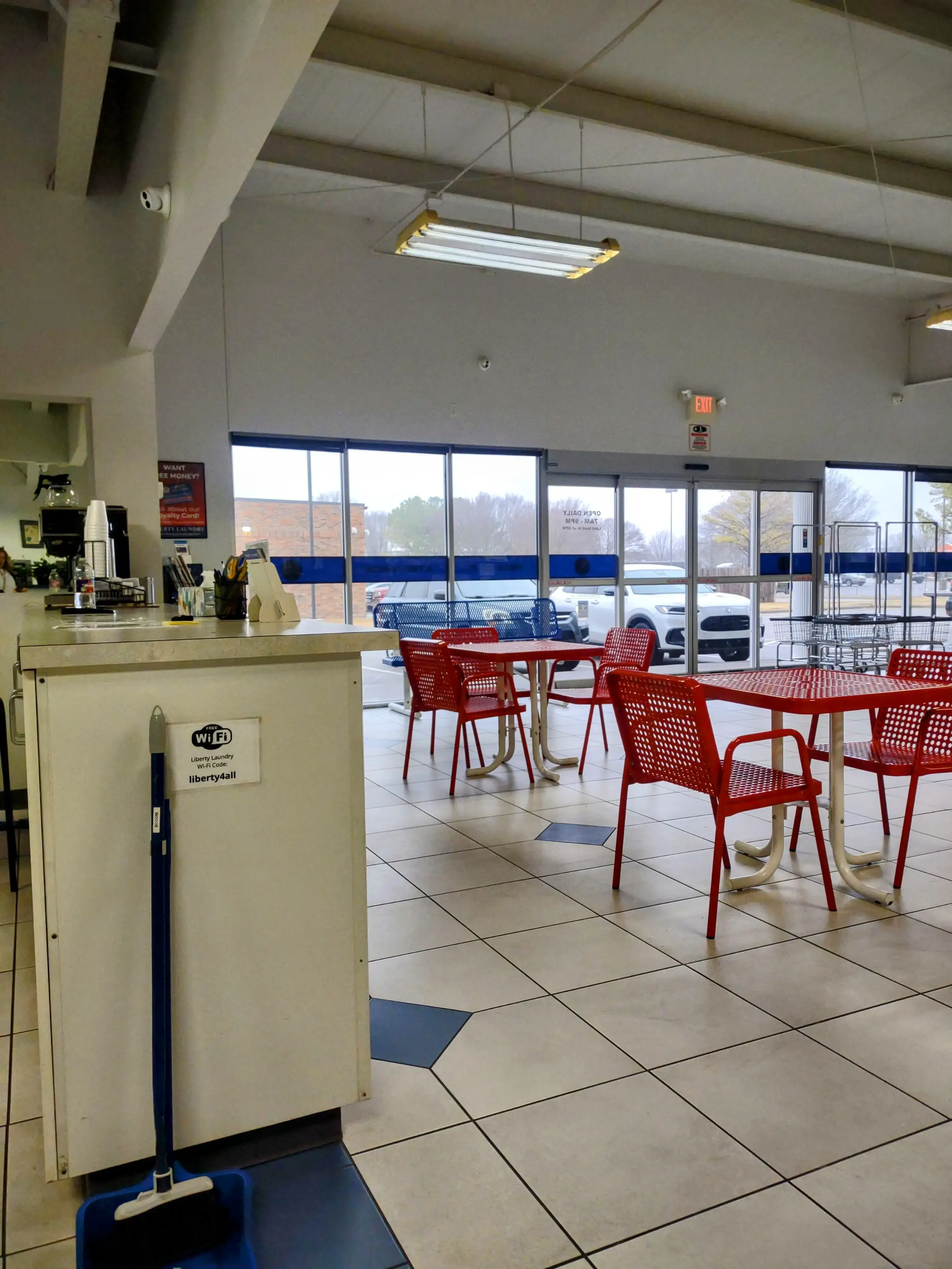 Liberty Laundry - Delaware Store - Image 15