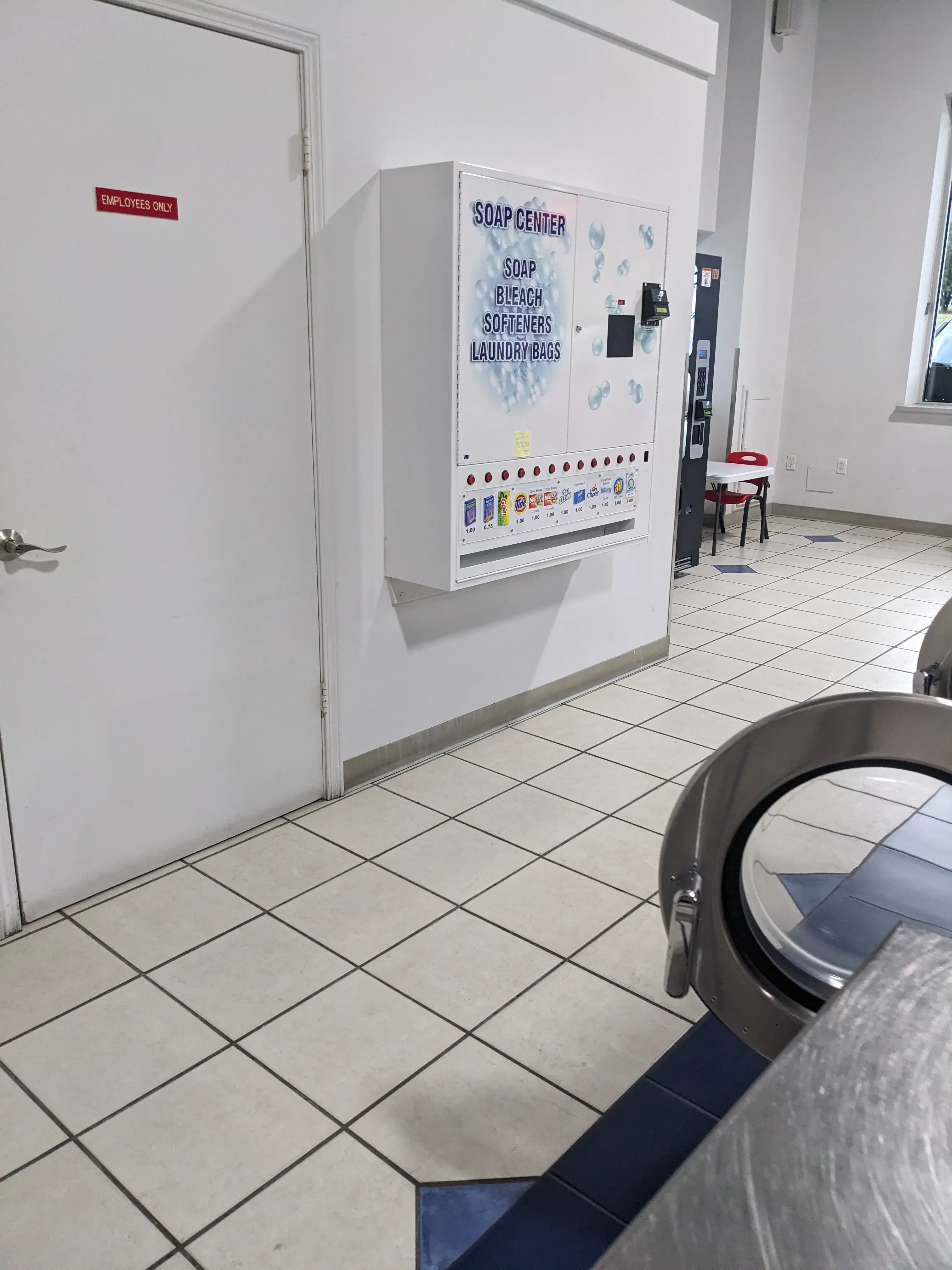 Liberty Laundry - Lynn Lane Store thumbnail 20