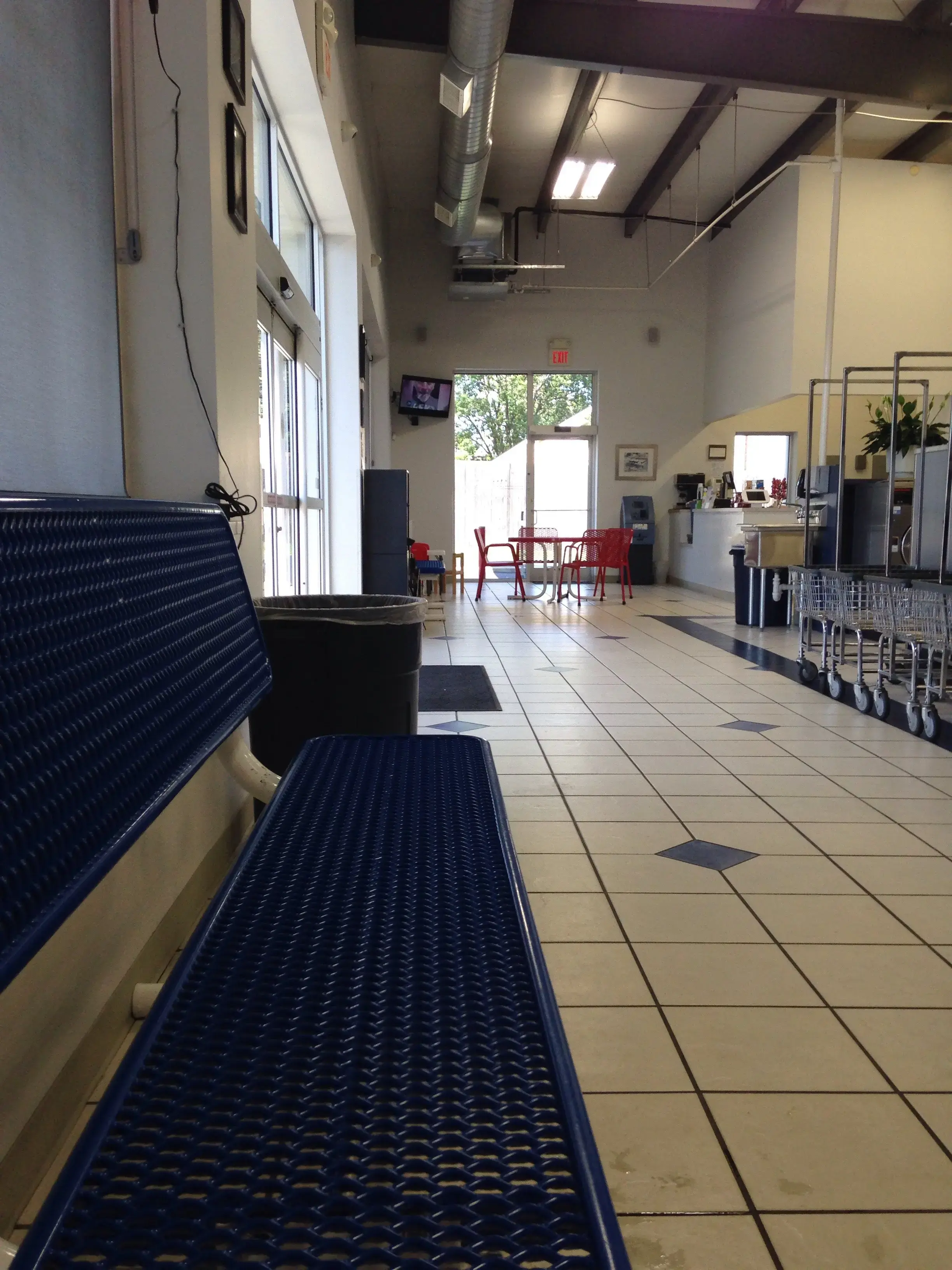 Liberty Laundry - Lynn Lane Store thumbnail 17