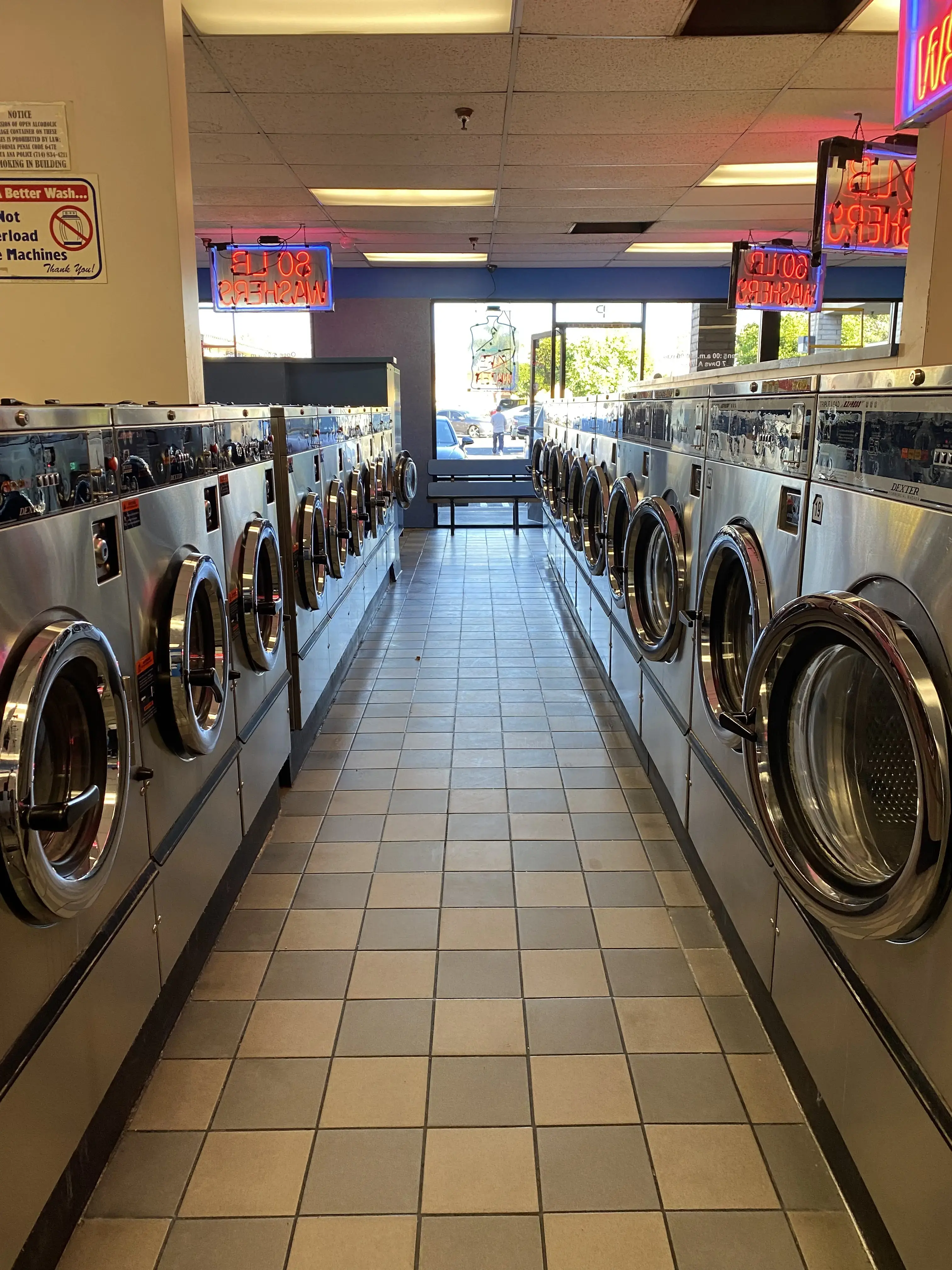 Liberty Laundry Coin Laundry in Santa Ana - Image 12