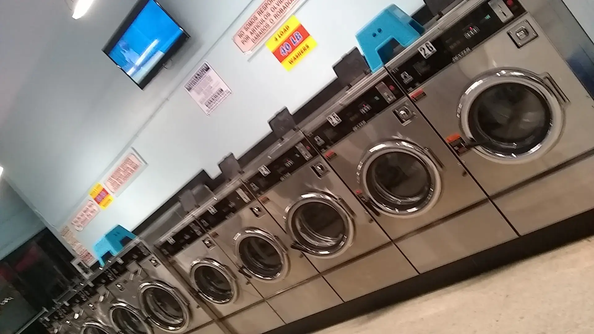 Liberty Laundry Laundromat in Paramount thumbnail 14