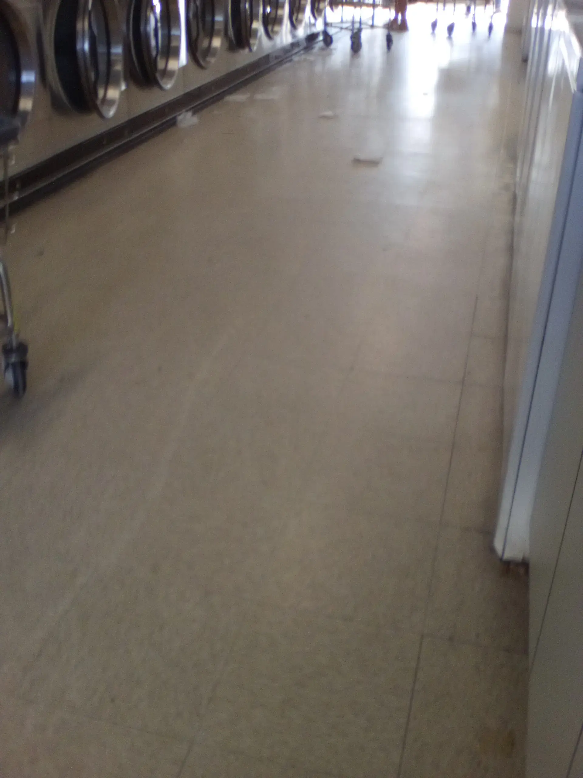 Liberty Laundry Laundromat in Paramount thumbnail 16