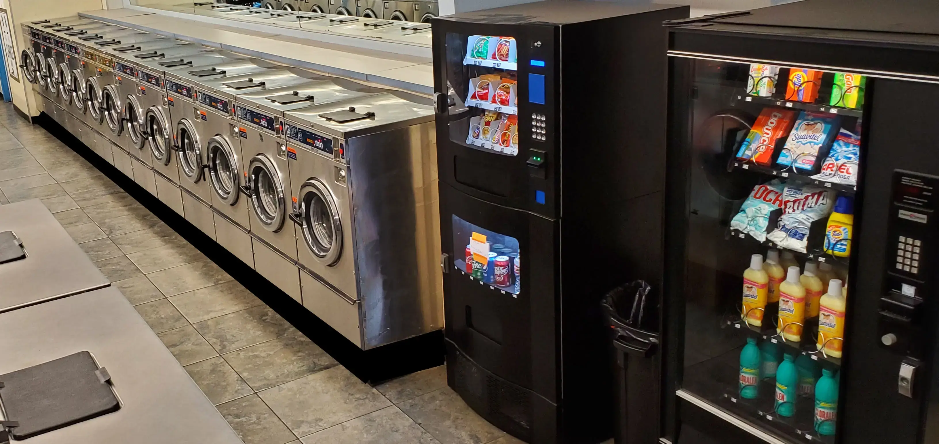 Liberty Laundry Laundromat in Santa Ana - Image 6