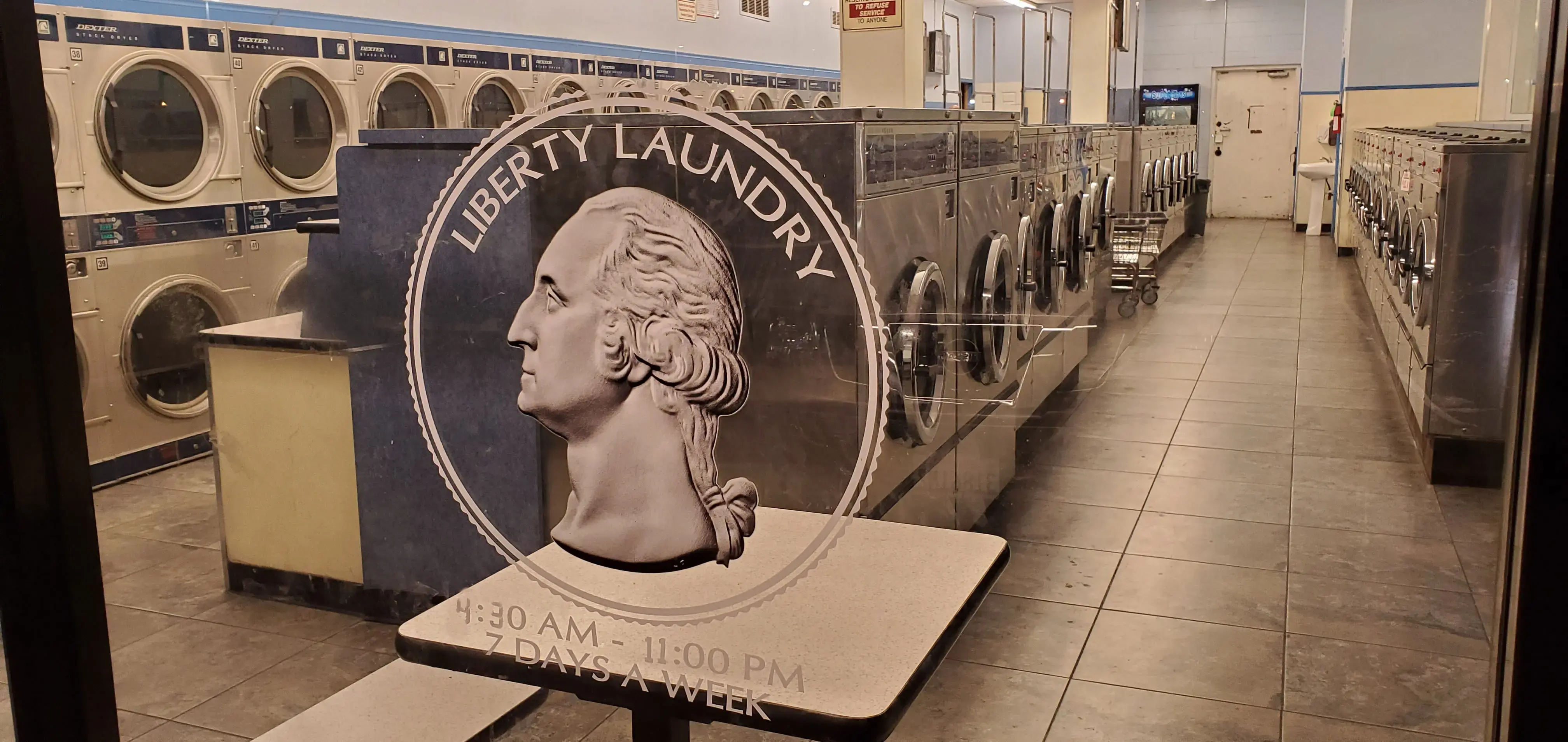 Liberty Laundry Laundromat in Santa Ana - Image 5