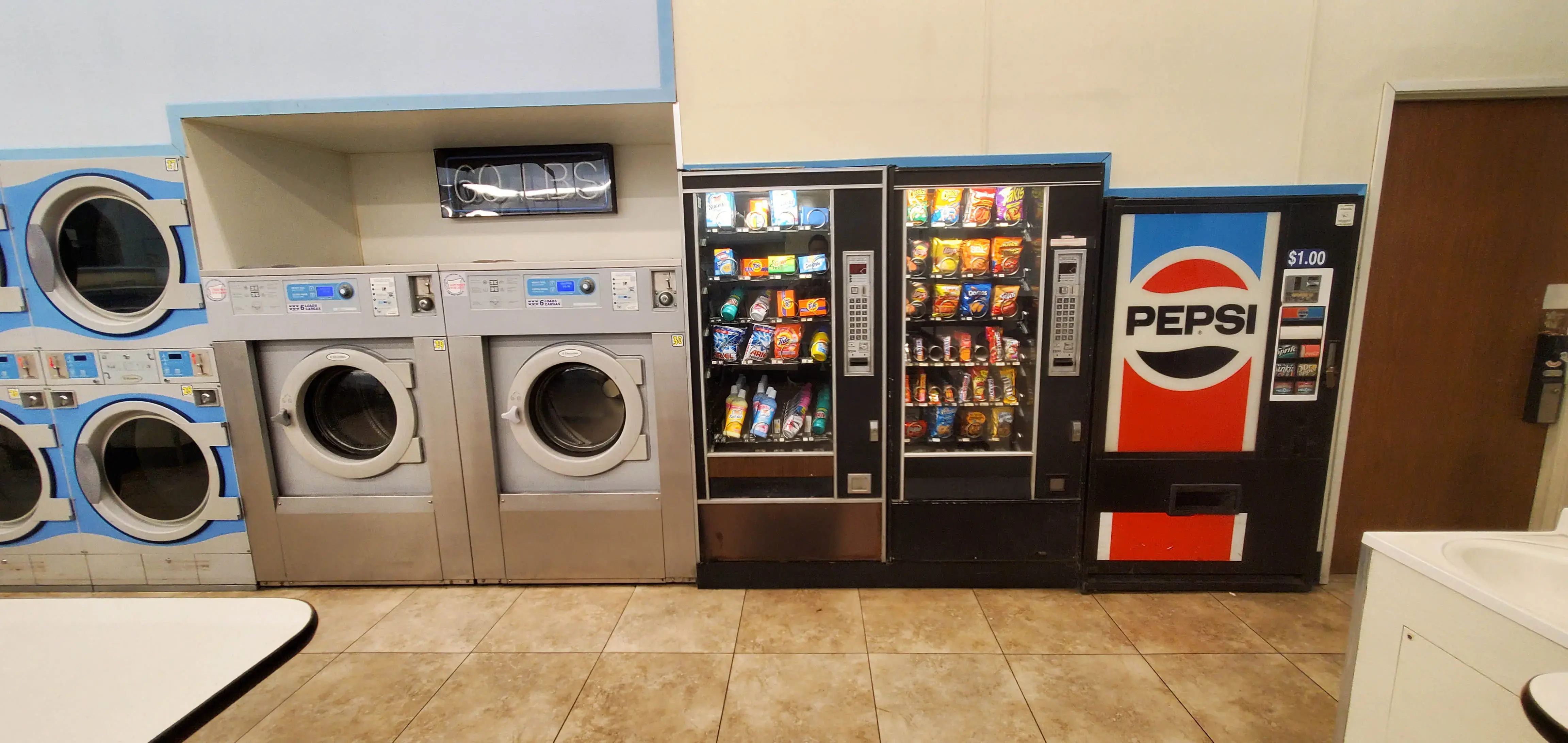Liberty Laundry Laundromat in Tustin thumbnail 8