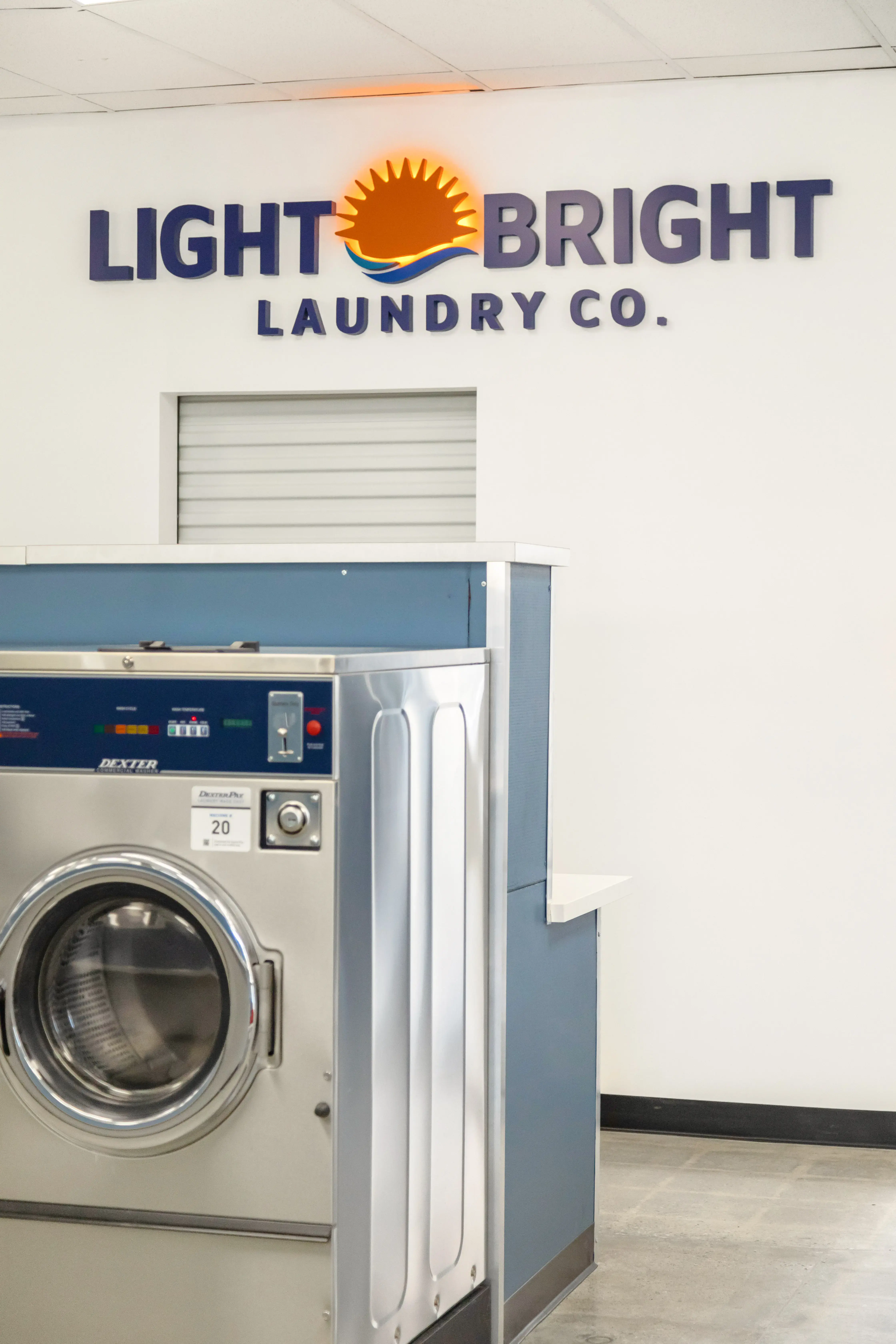 Light and Bright Laundry Co. thumbnail 16