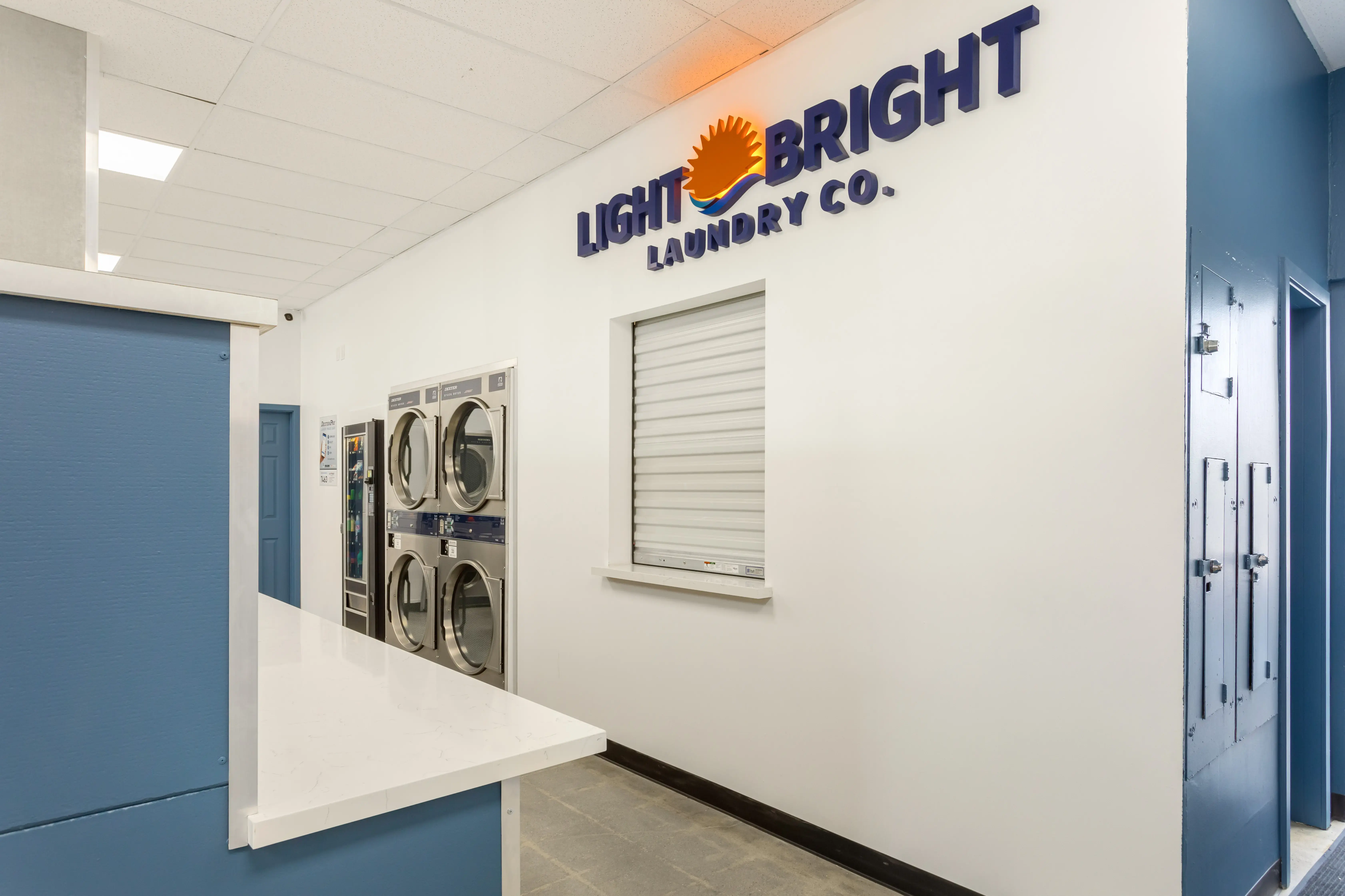 Light and Bright Laundry Co. thumbnail 4