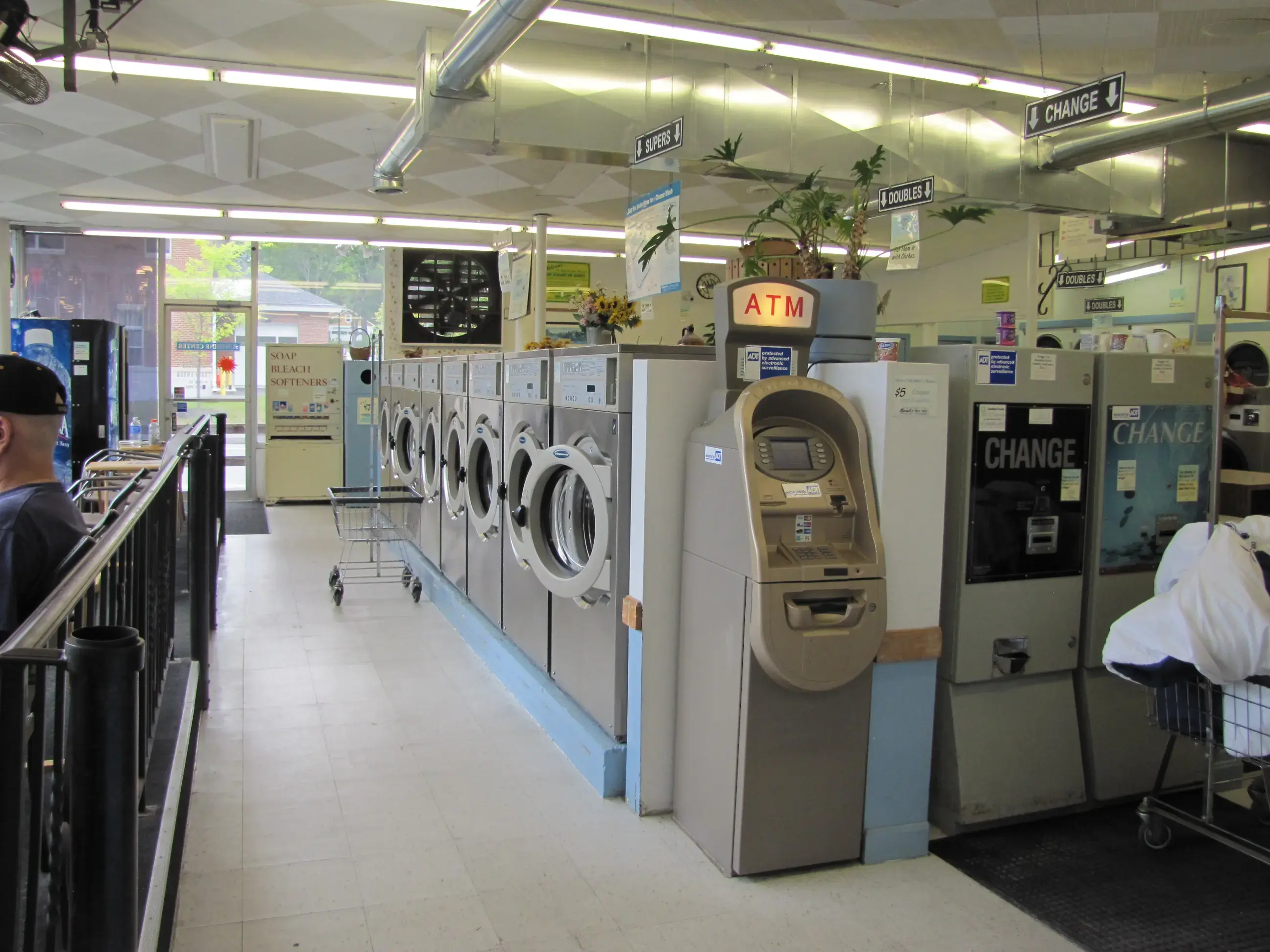 Lighthouse Laundry - Image 19