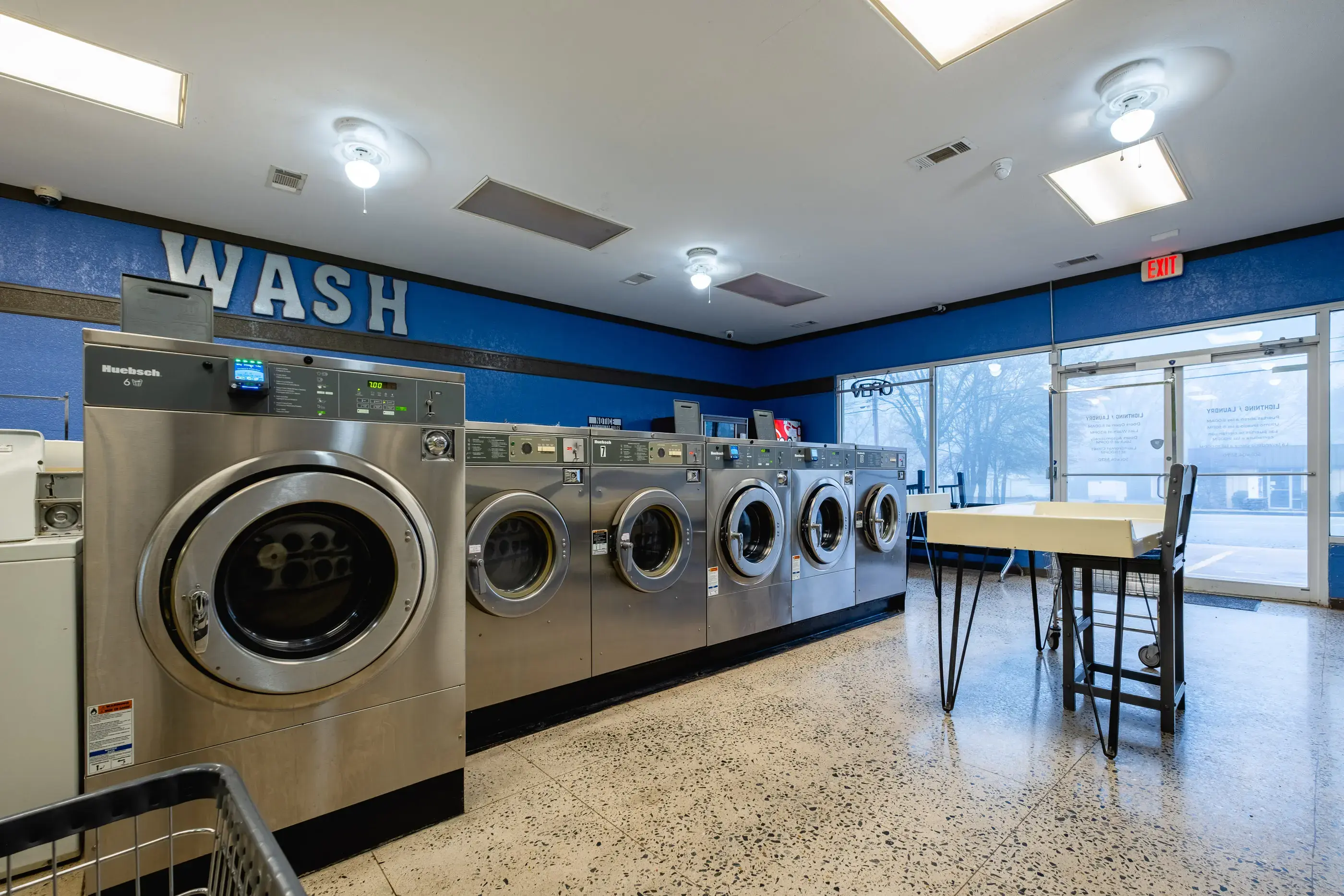 Lightning Laundry - Benton - Image 6