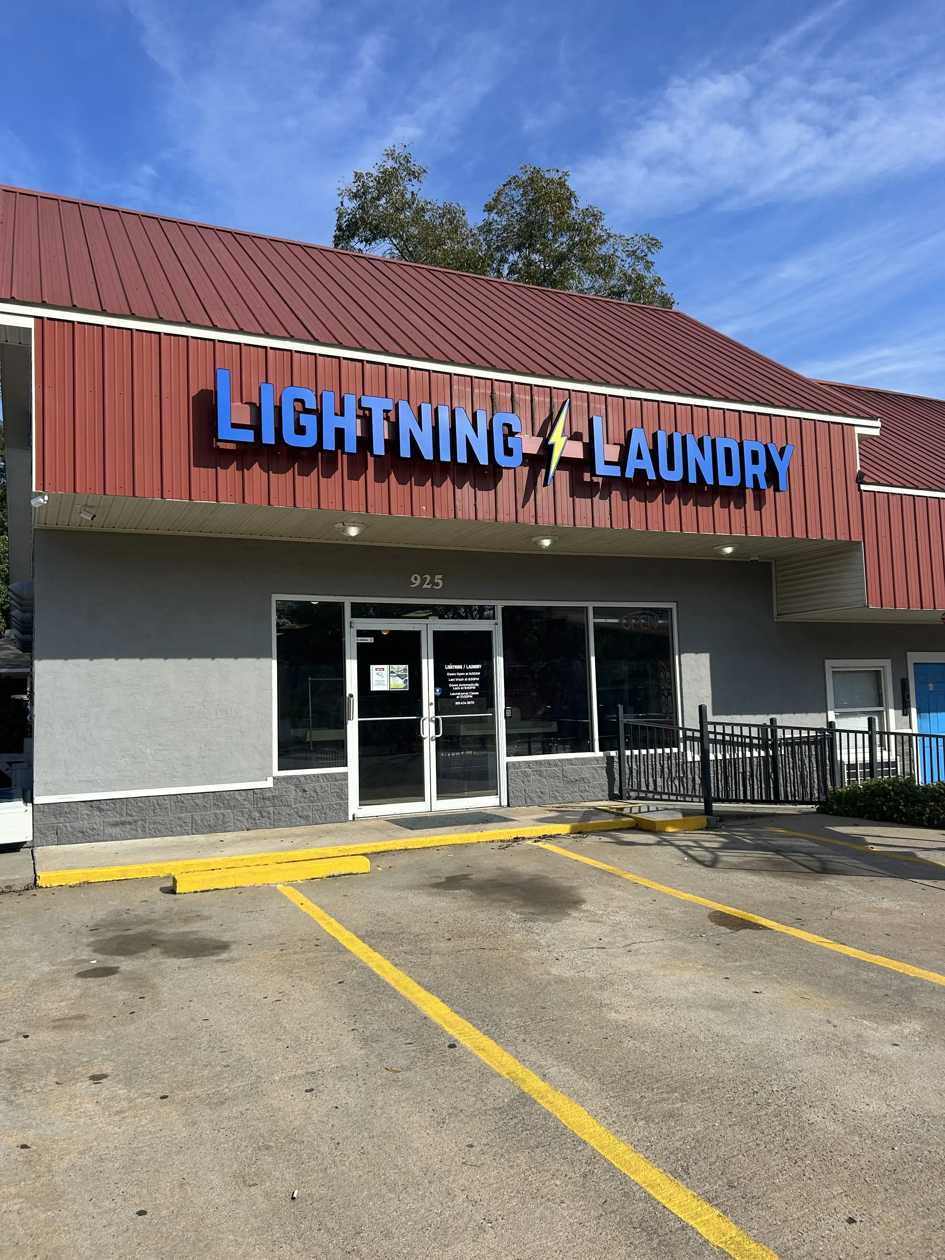 Lightning Laundry - Benton thumbnail 5