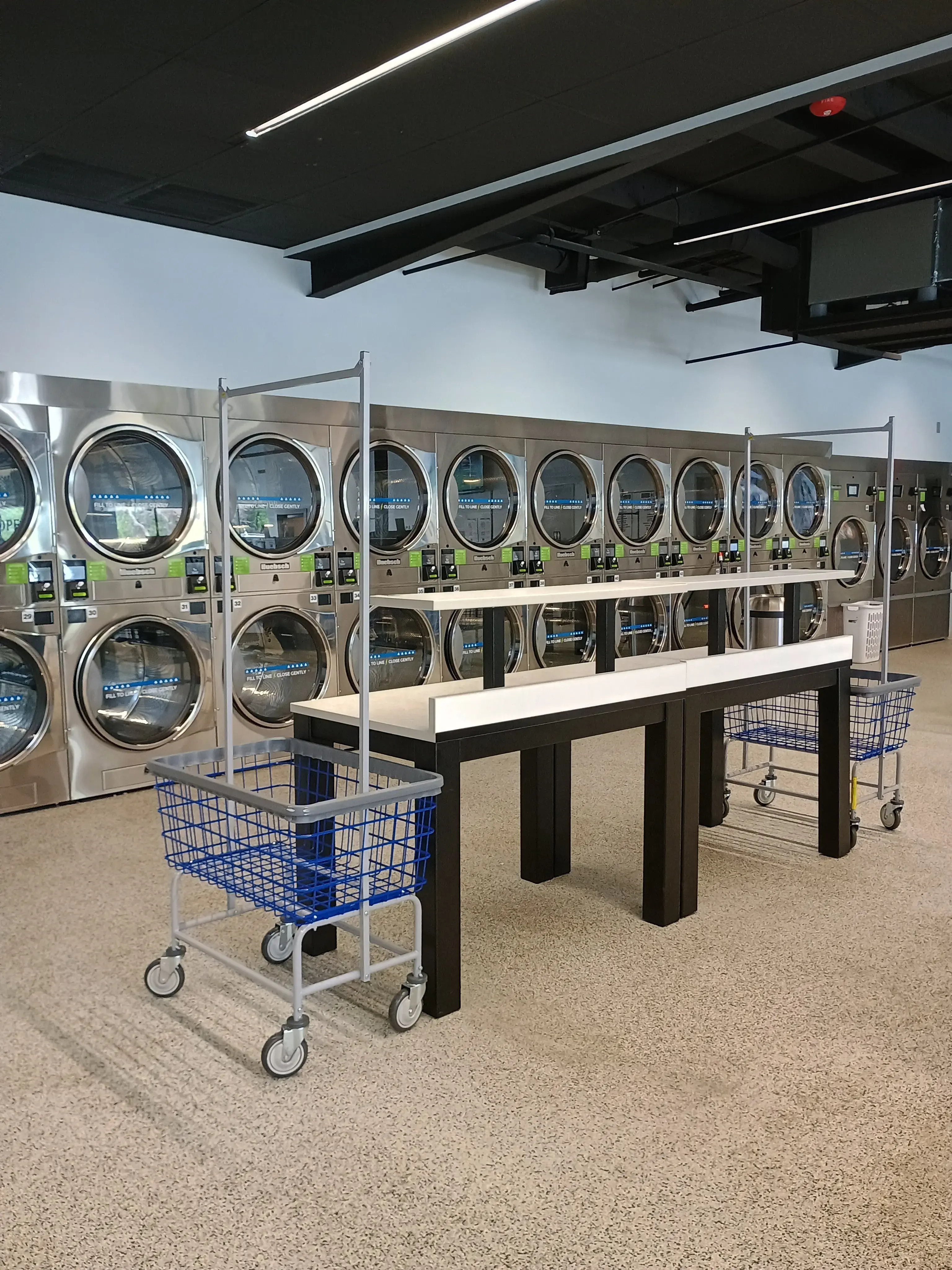 Lightning Laundry - Little Rock - Image 2