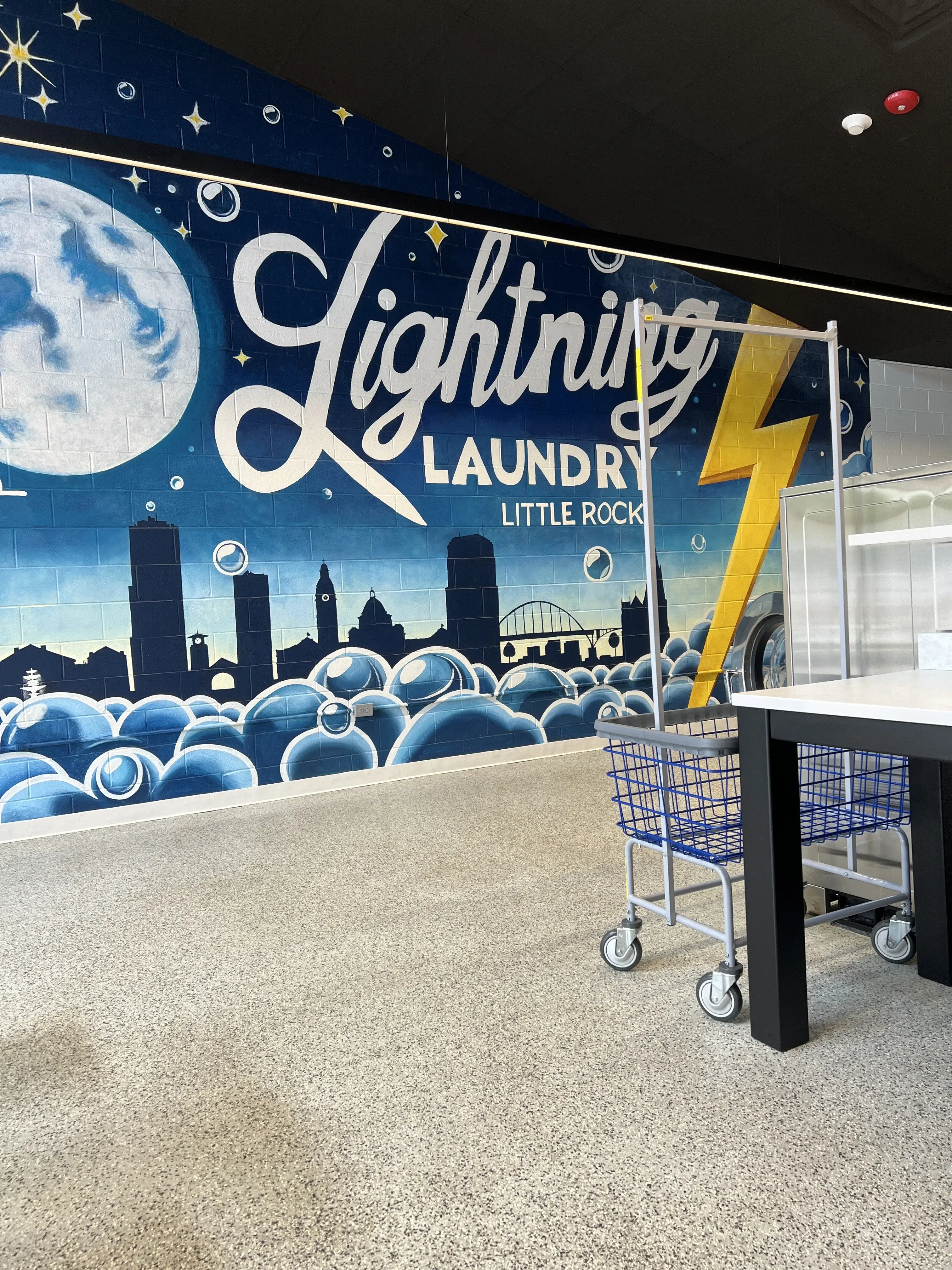 Lightning Laundry - Little Rock - Image 18