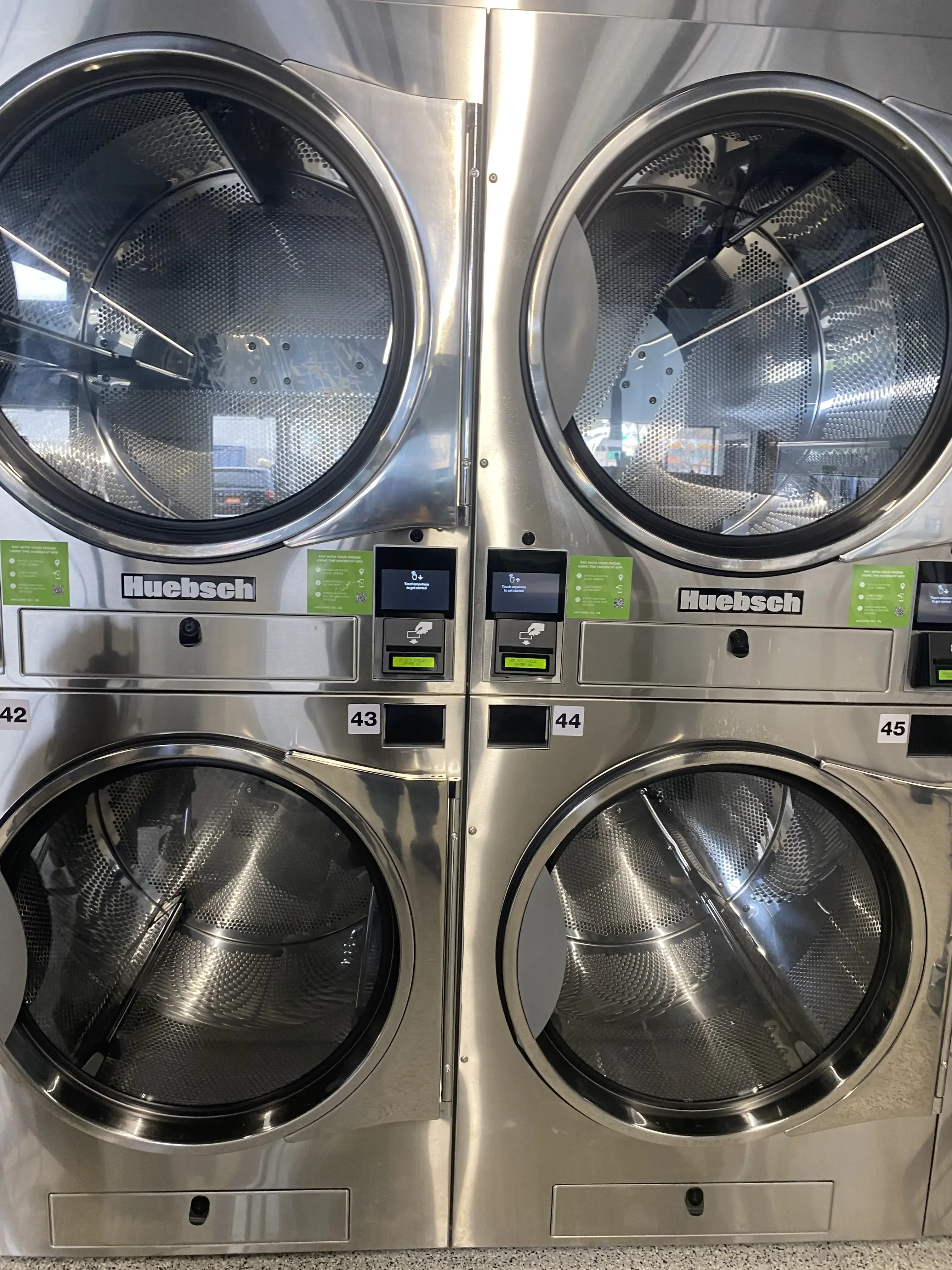 Lightning Laundry - Little Rock thumbnail 13