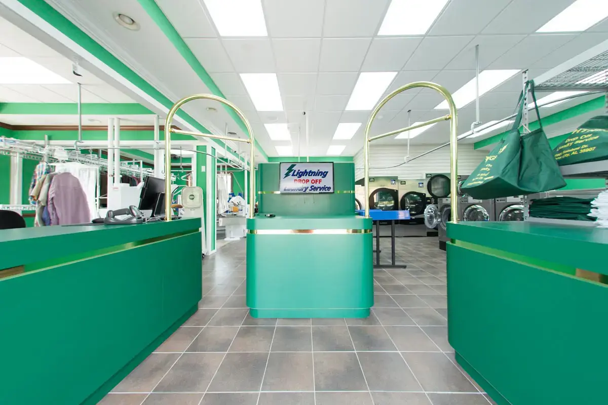 Lightning Laundry Service - Image 1