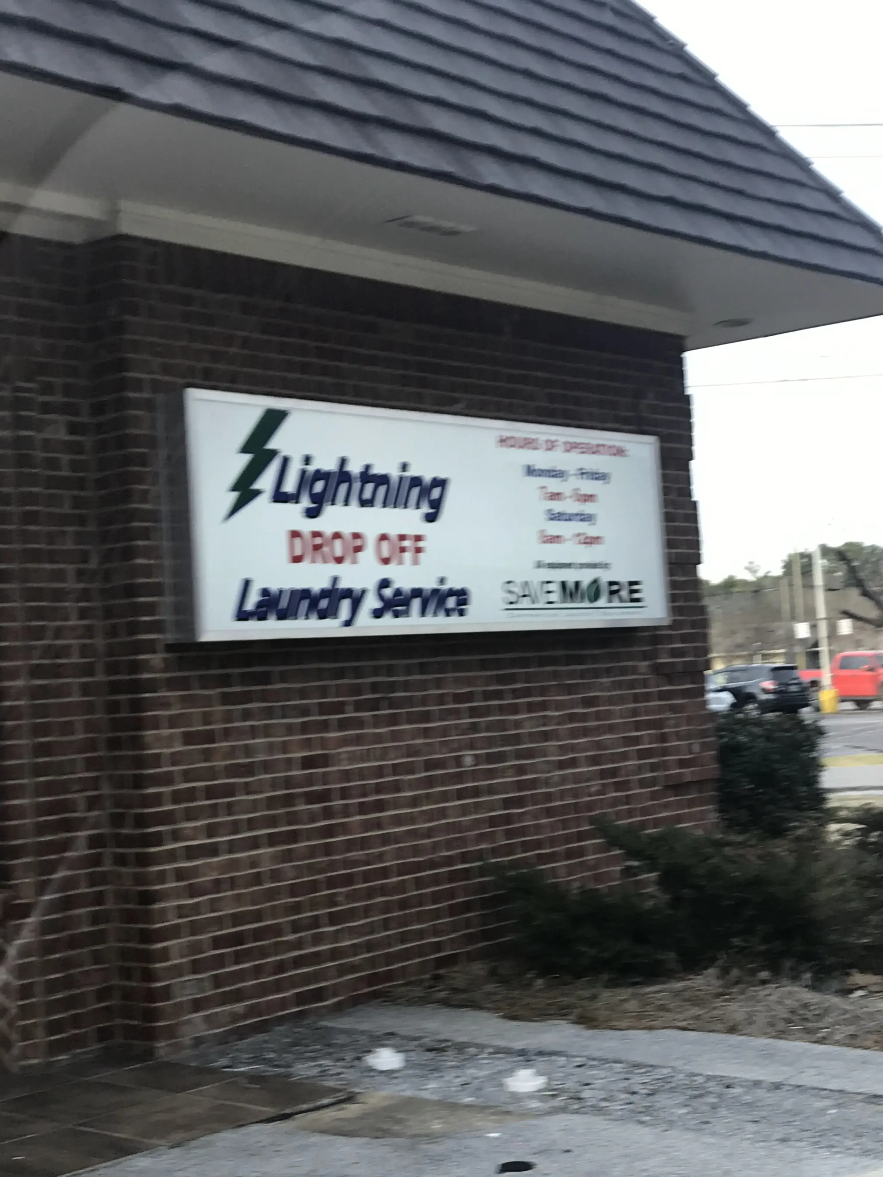 Lightning Laundry Service - Image 7