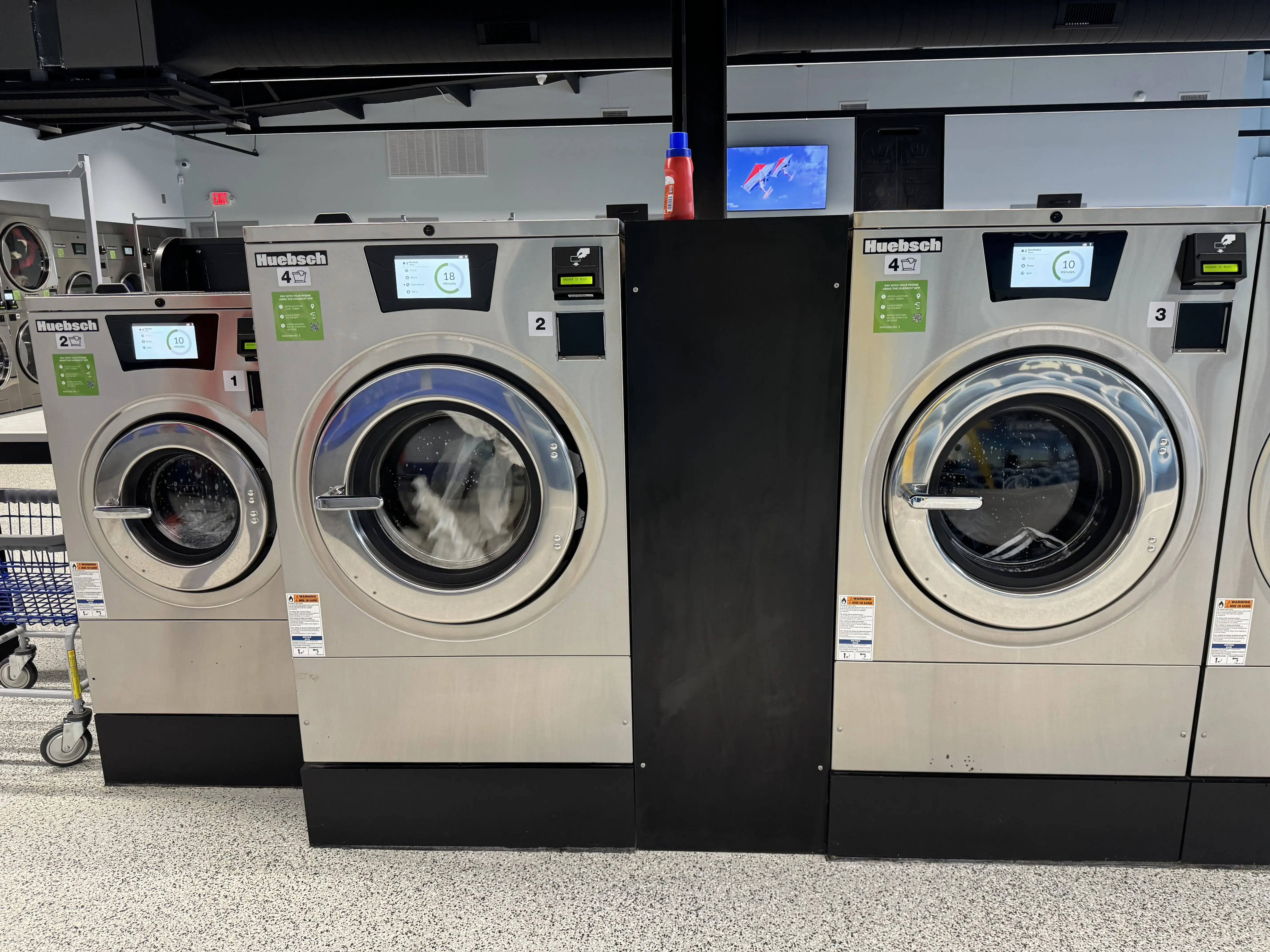 Lightning Laundry Service - Image 3