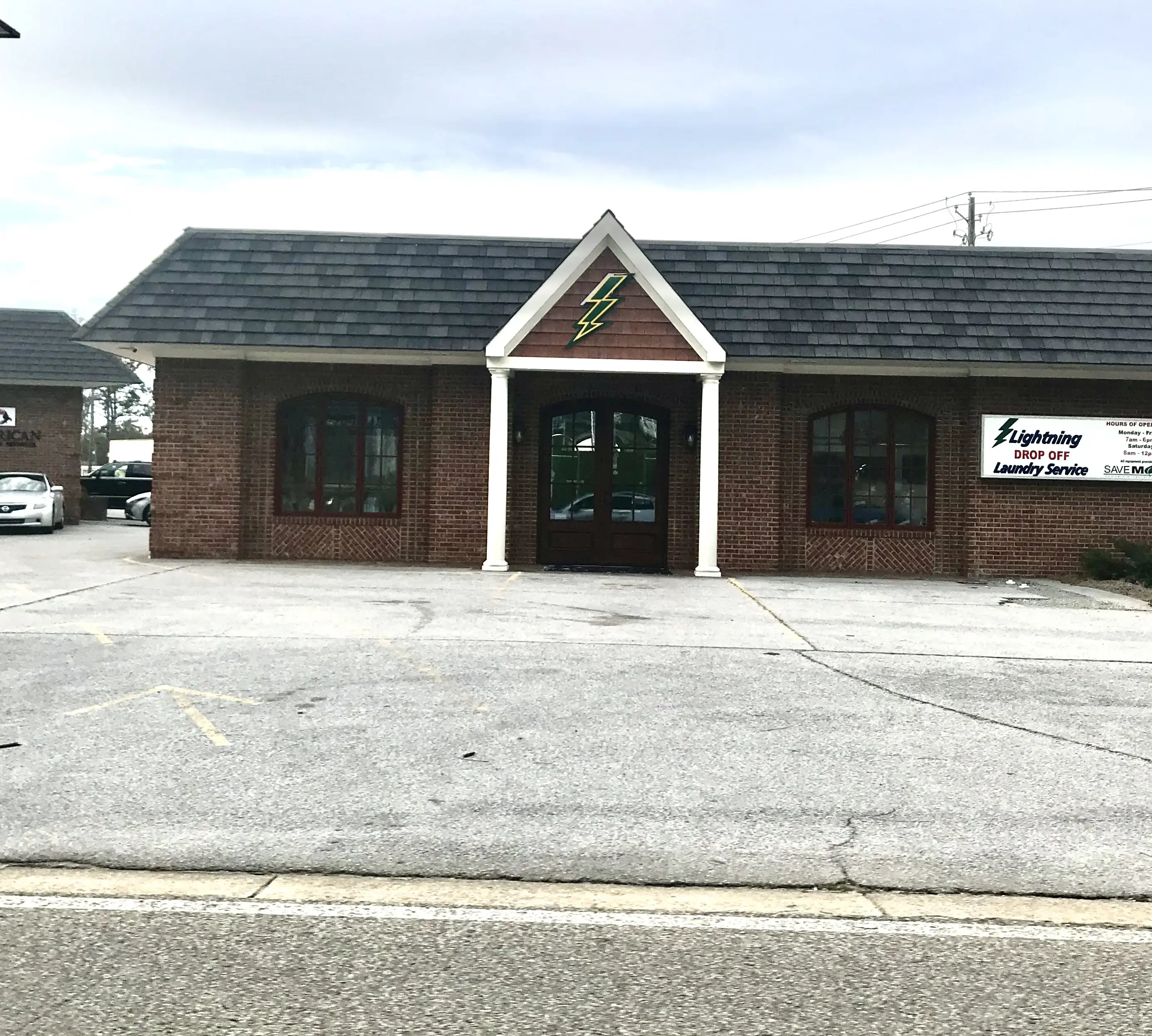 Lightning Laundry Service thumbnail 8