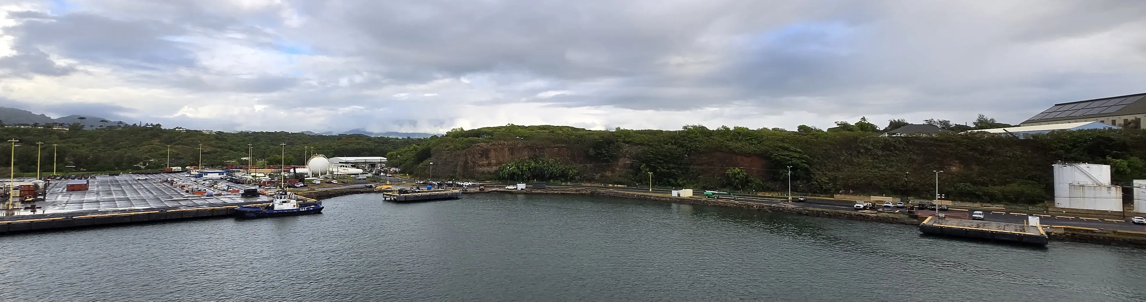 Lihue Laundromat - Image 14