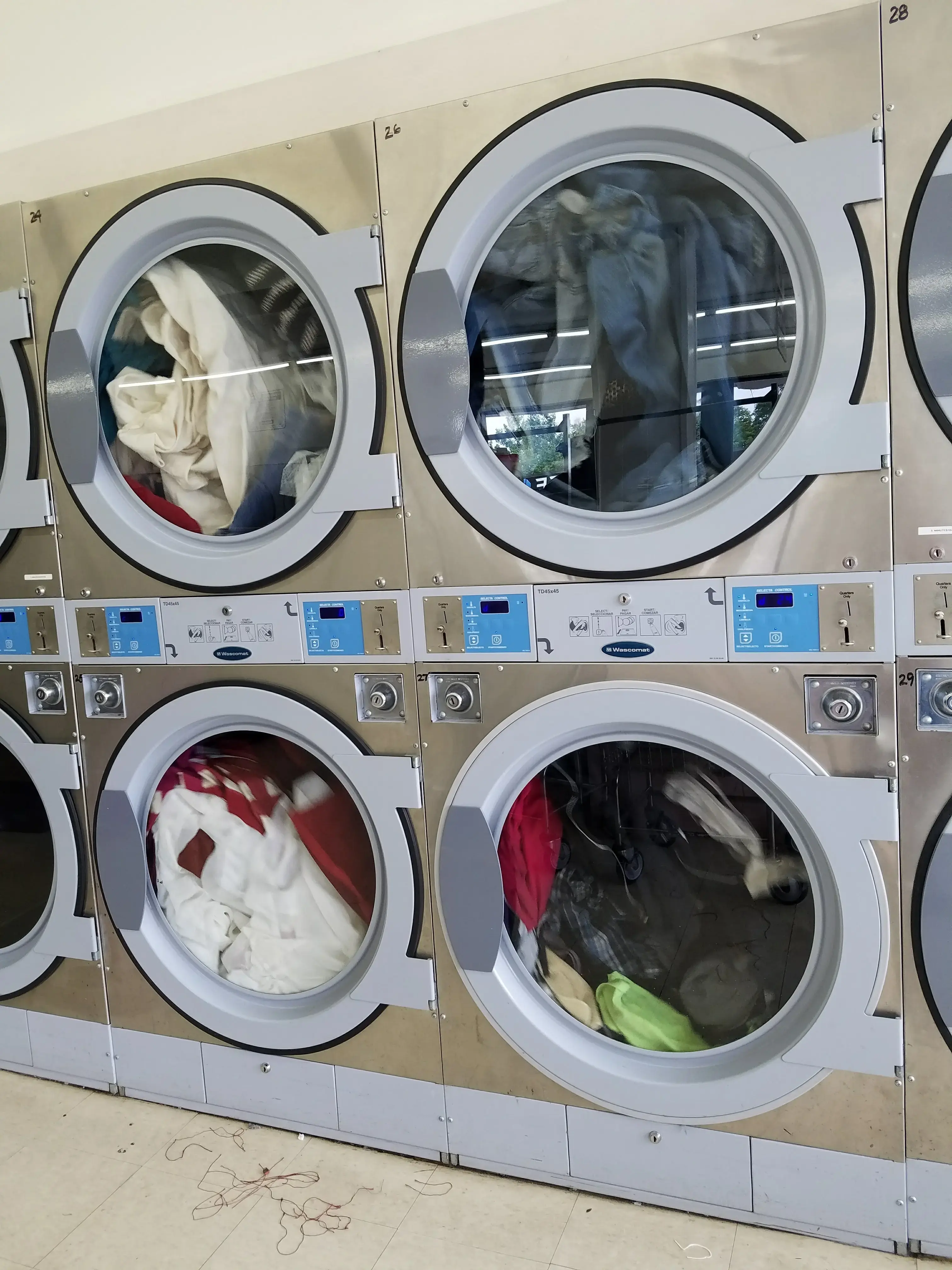 Lilac Coin Laundry - Image 5