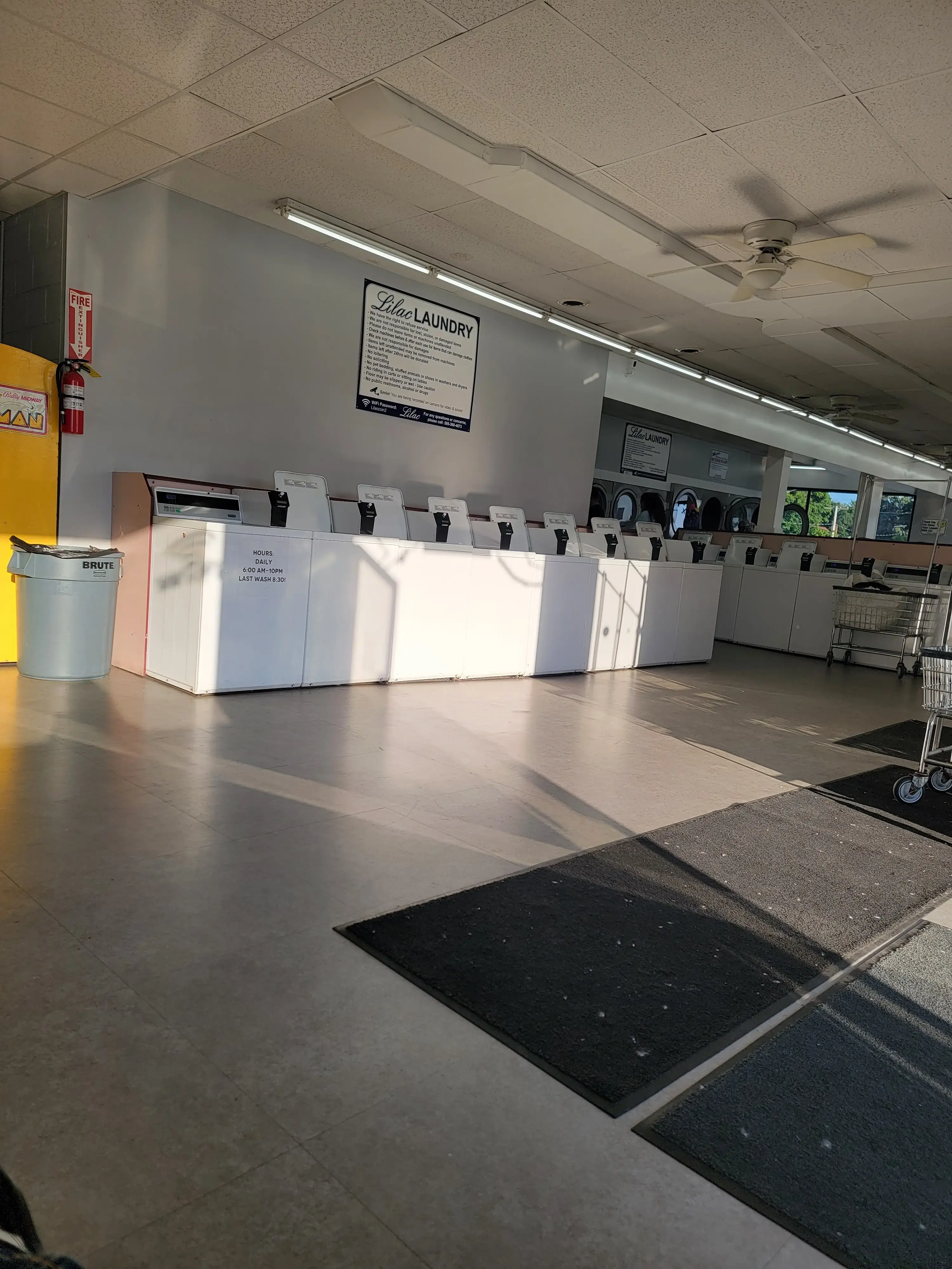 Lilac Coin Laundry - Image 1