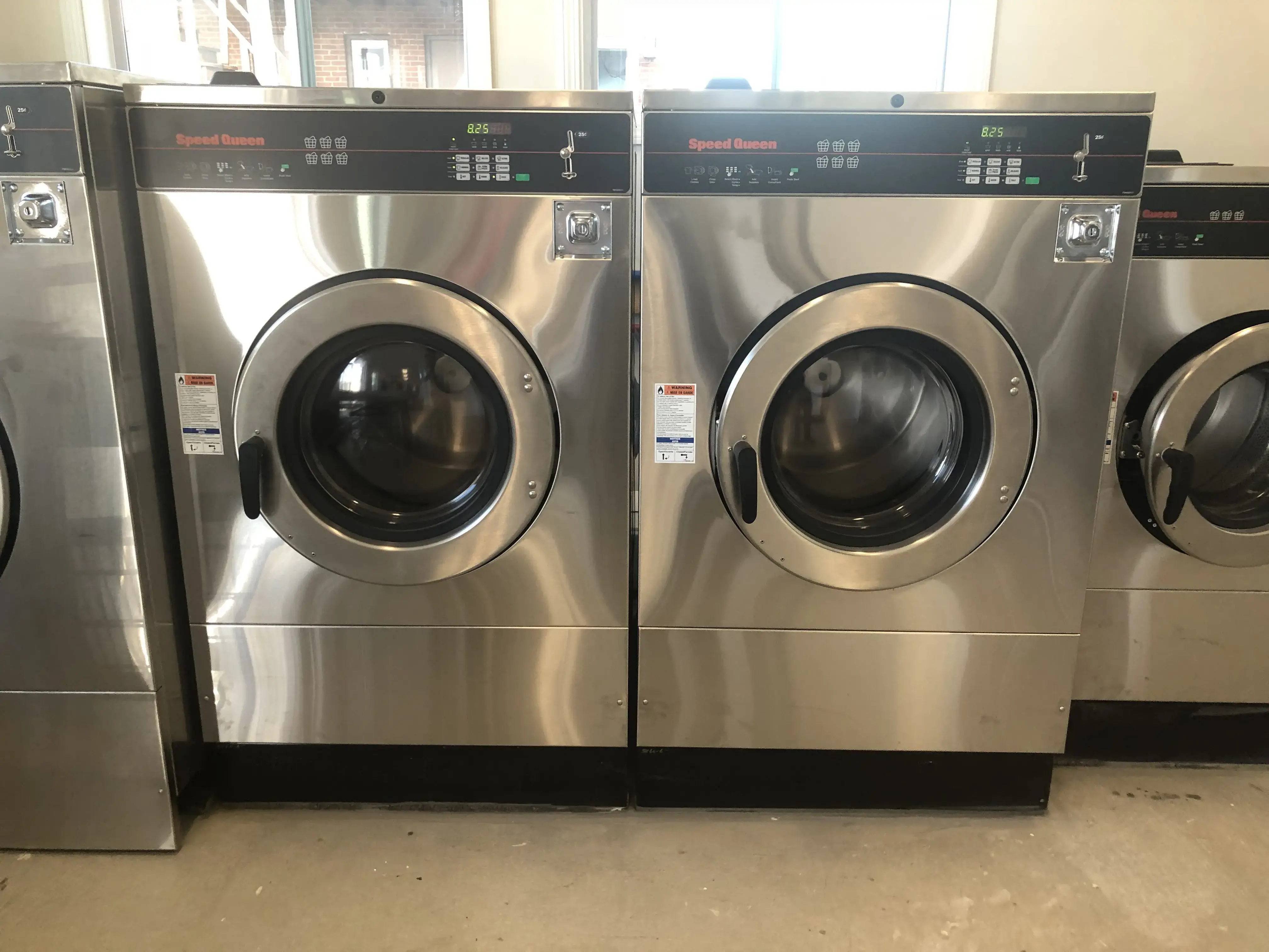 Lili's Laundromat - Image 19