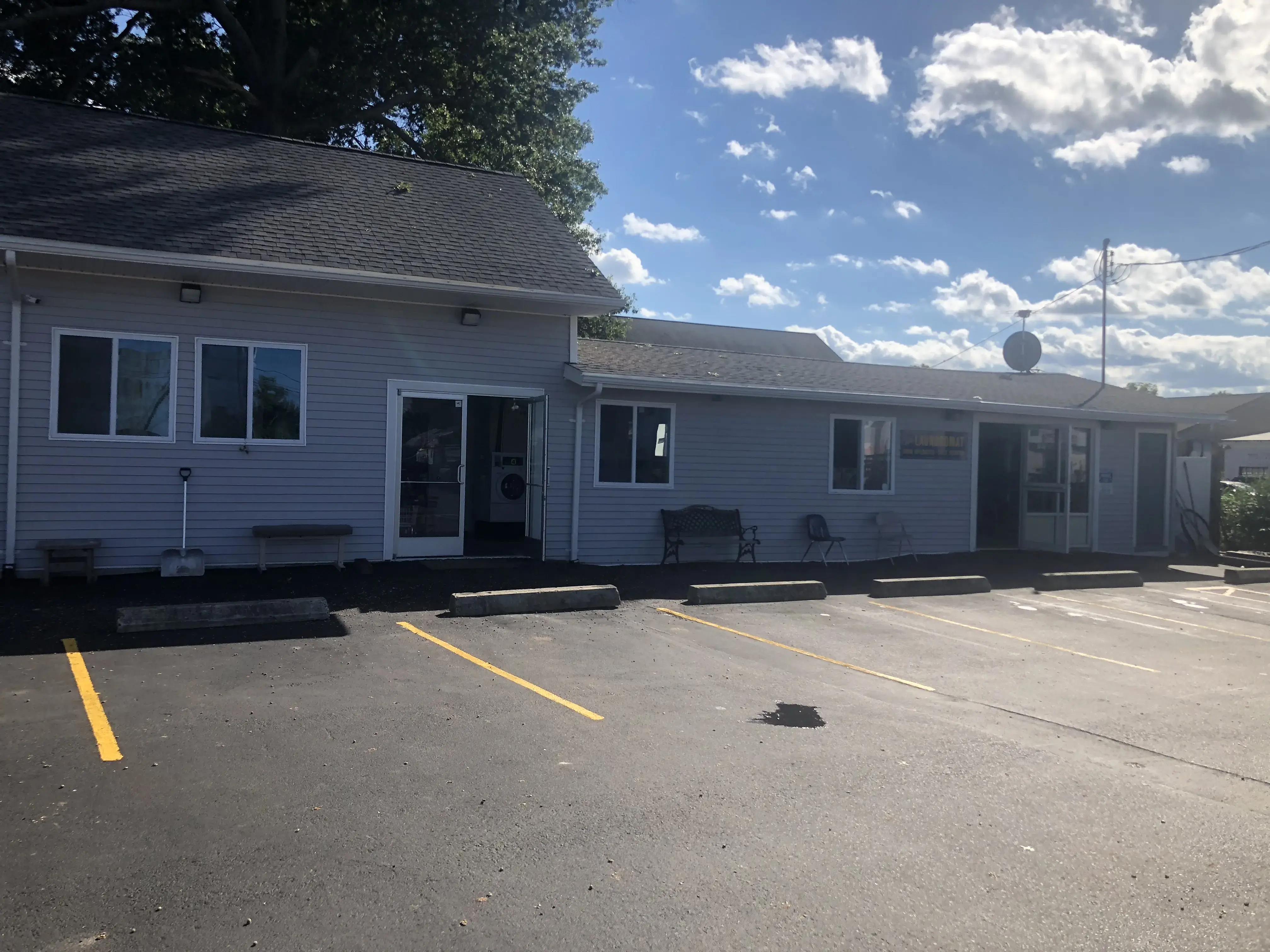 Lili's Laundromat location