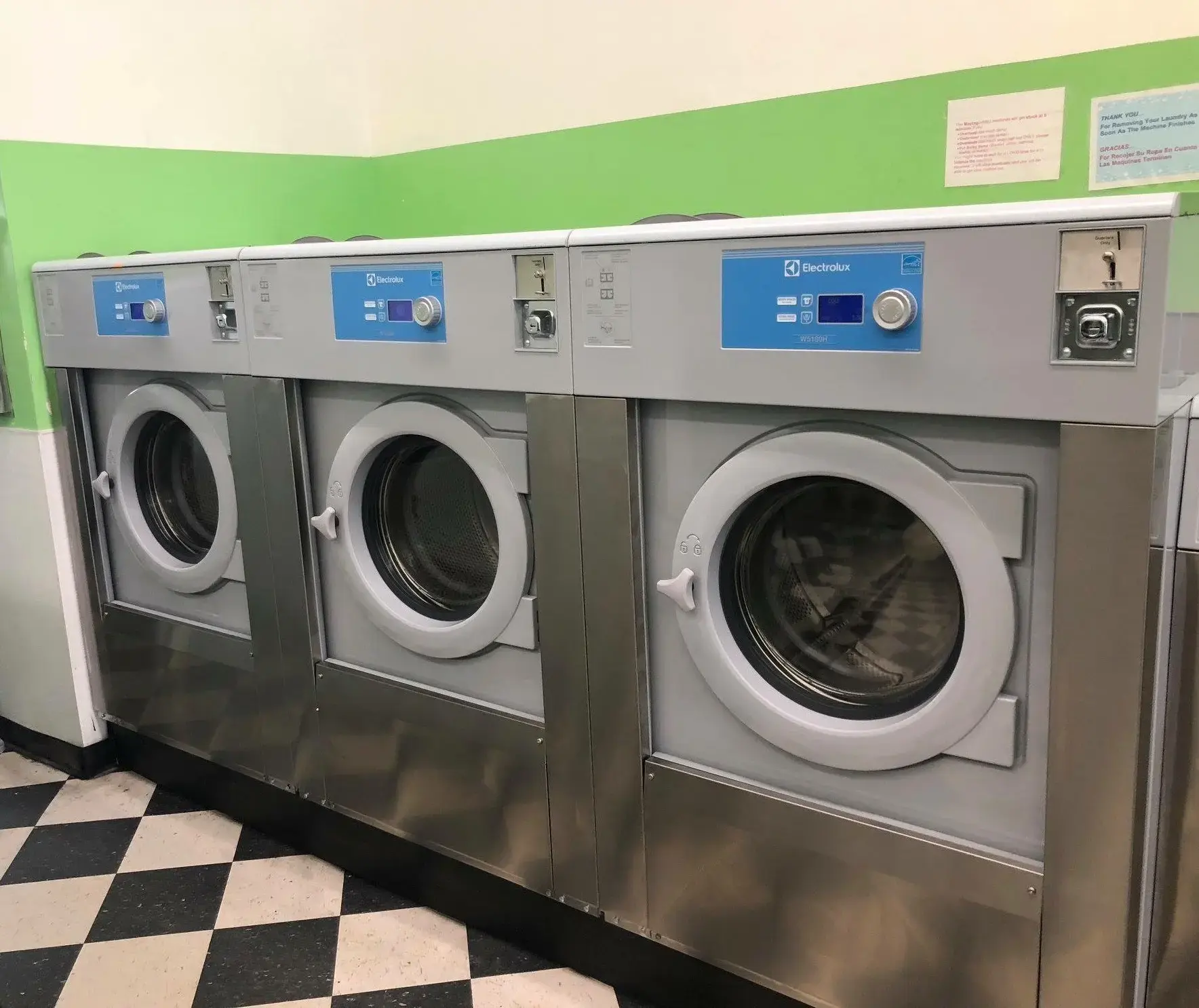 Lily Laundromat - Image 15