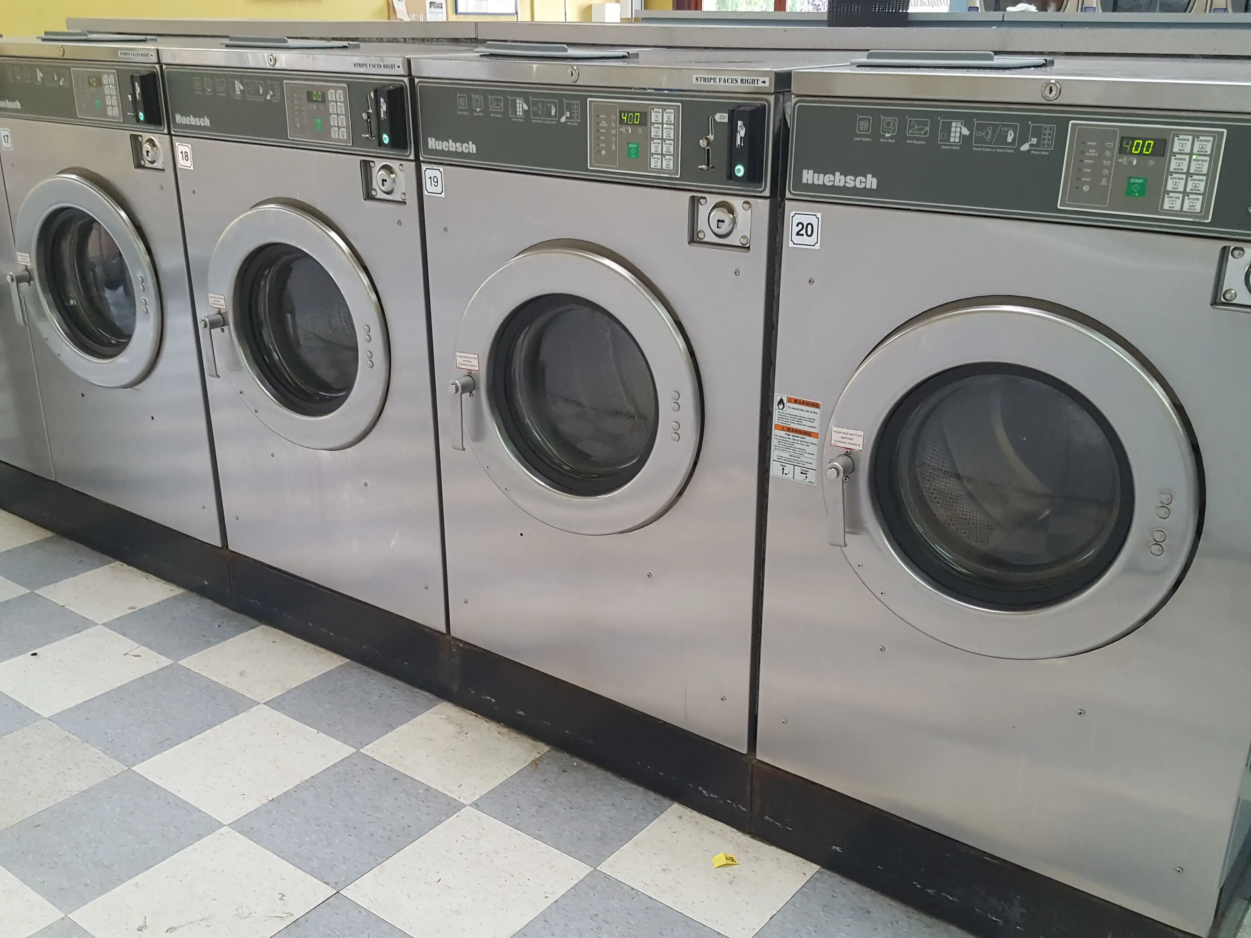 Limpio Coin Laundry thumbnail 2