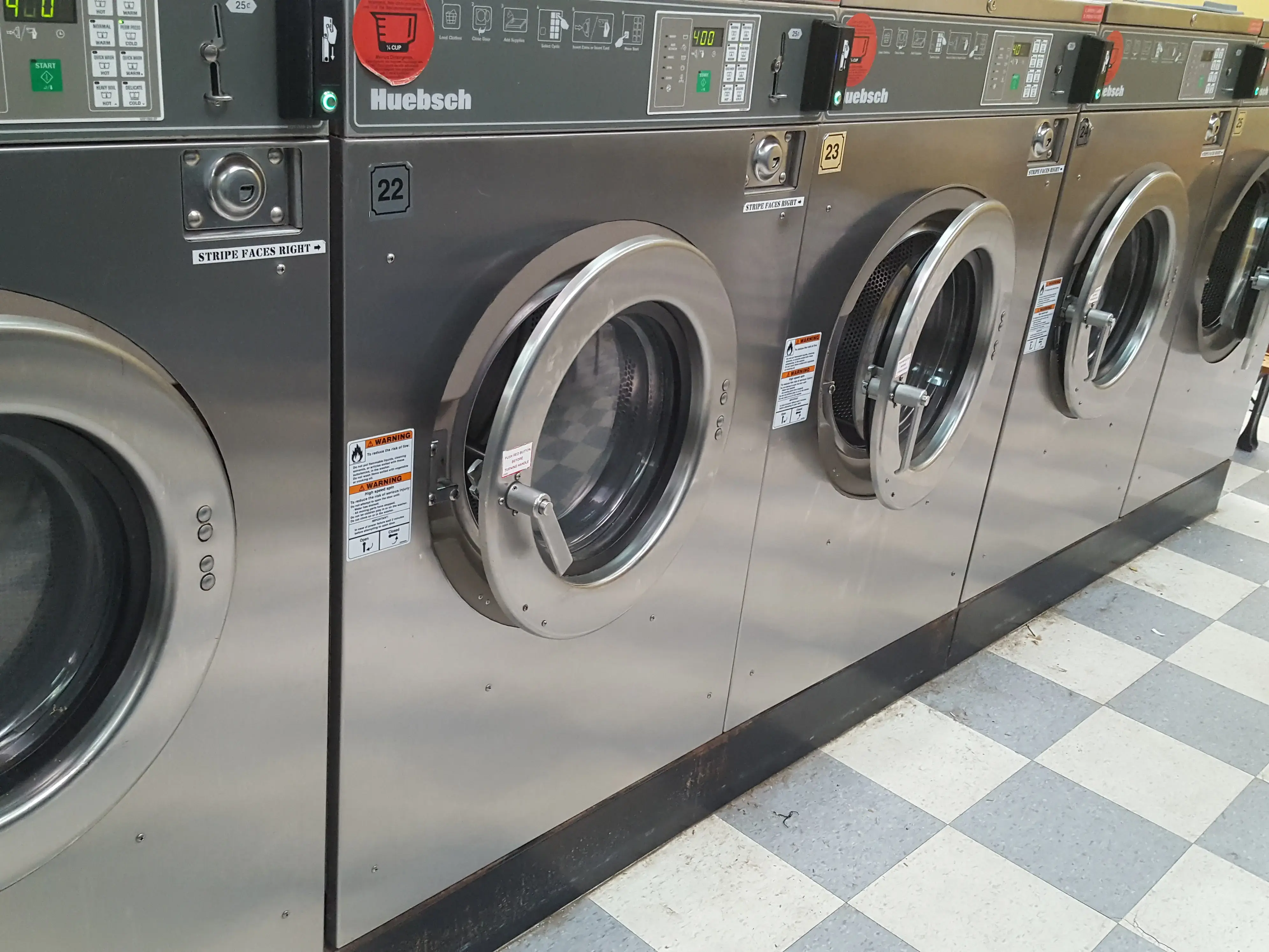 Limpio Coin Laundry thumbnail 20