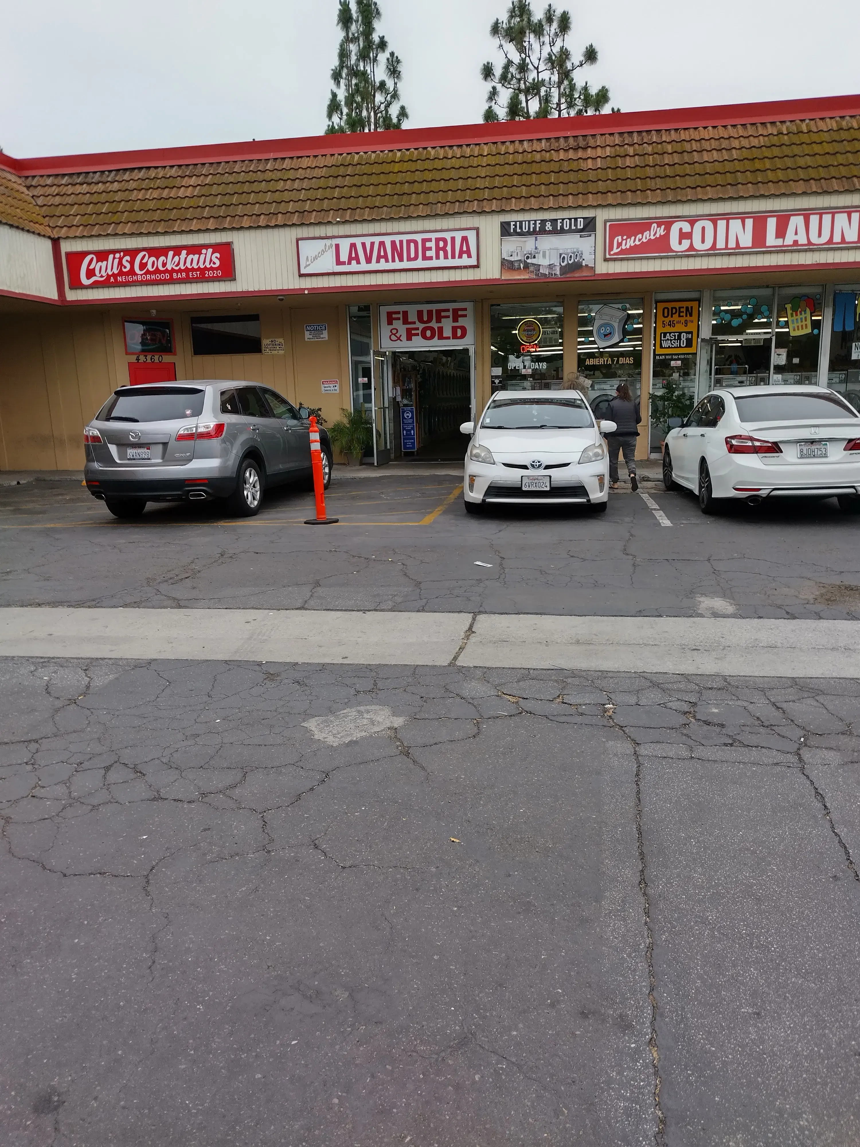 Lincoln Coin Laundry - Image 7