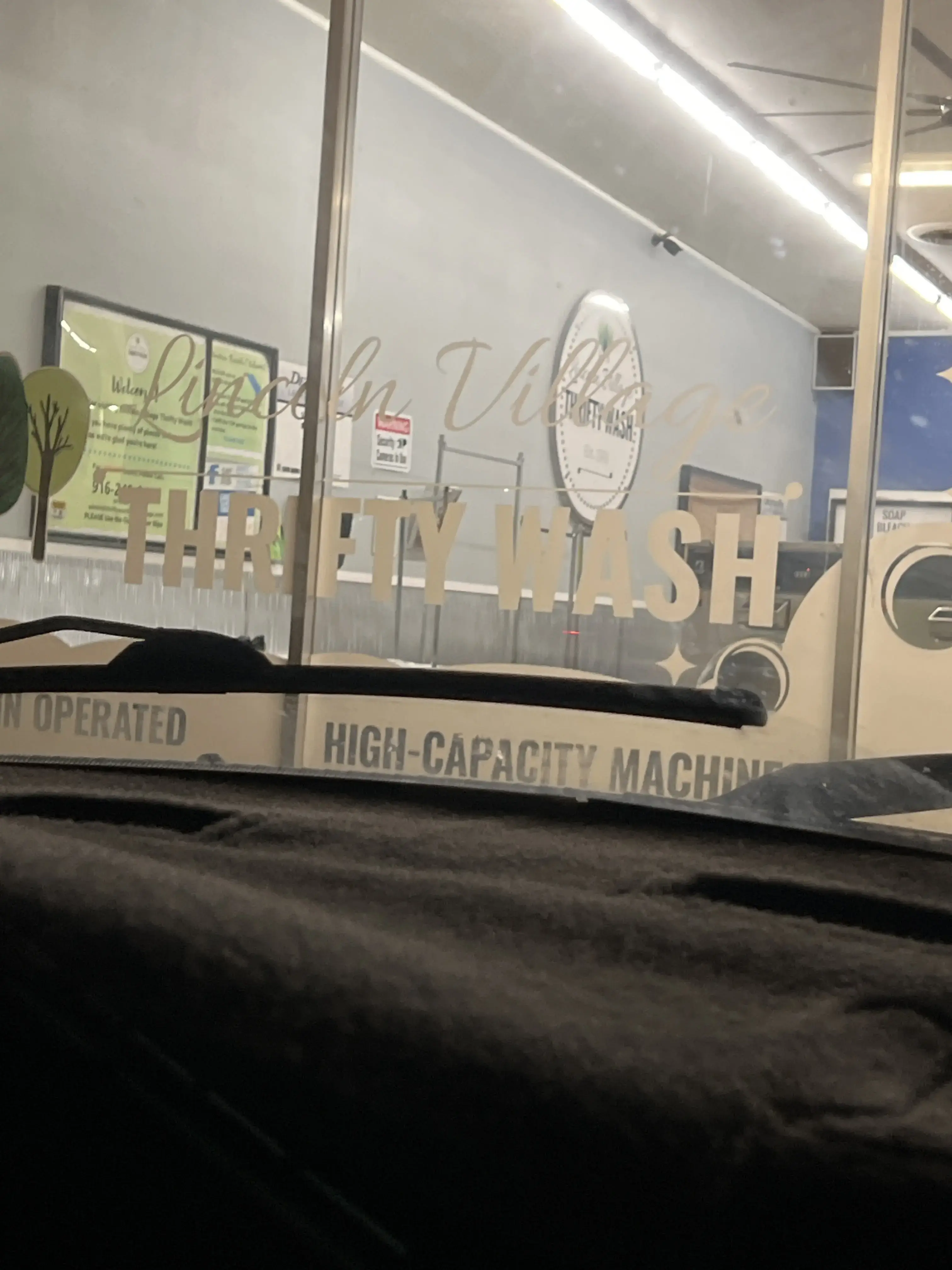 Lincoln Village Thrifty Wash thumbnail 7