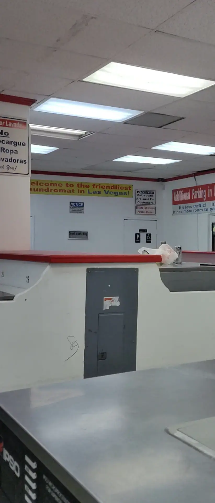 Linen Fresh Laundromat - 24 Hours - Image 10